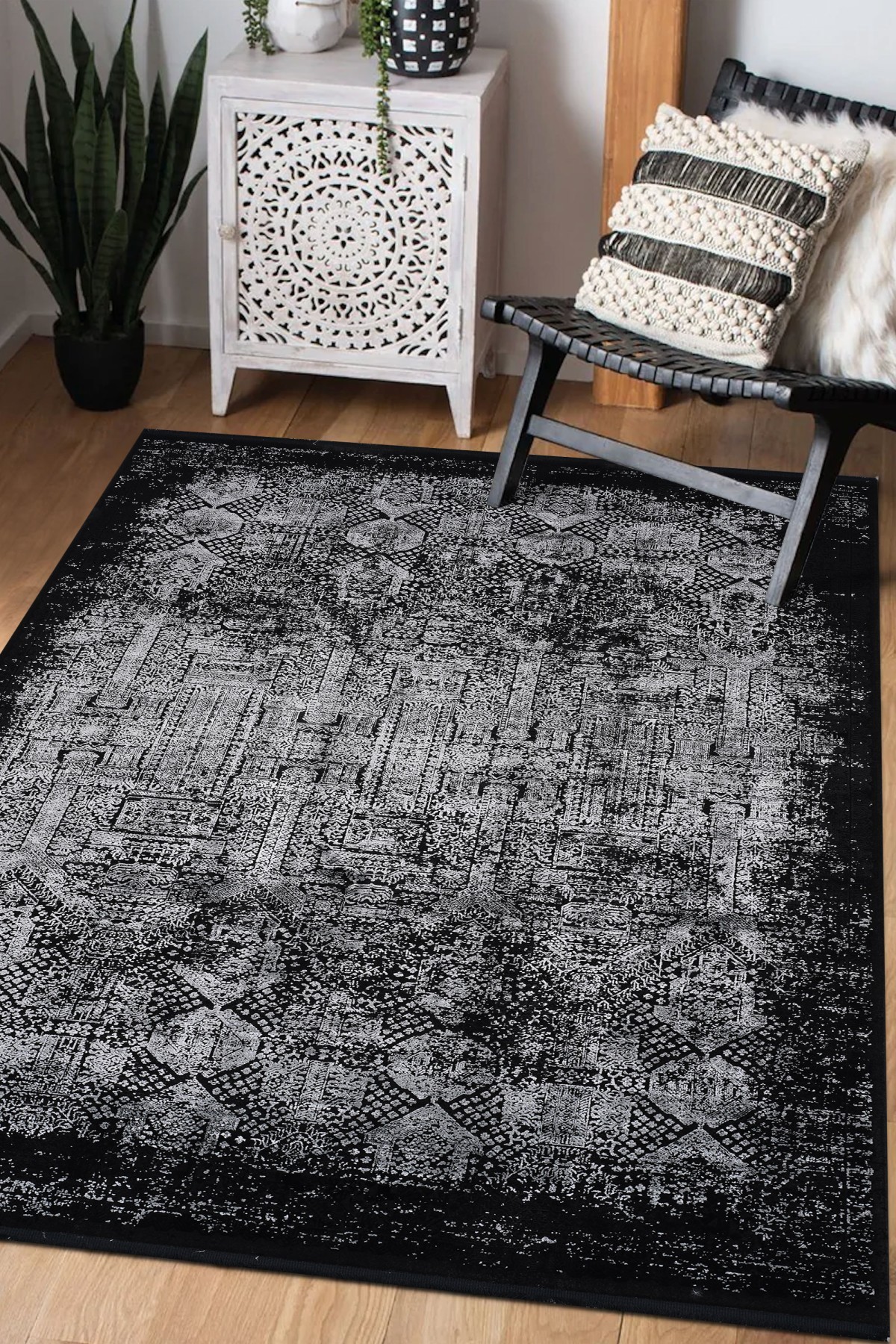 Black M240H Modern Makine Halısı