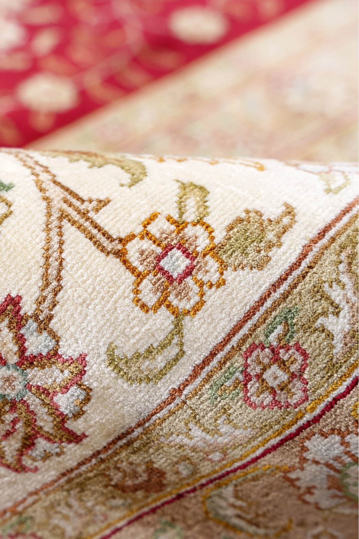 Art Silk 260 Line Kırmızı Klasik El Dokuma Halı