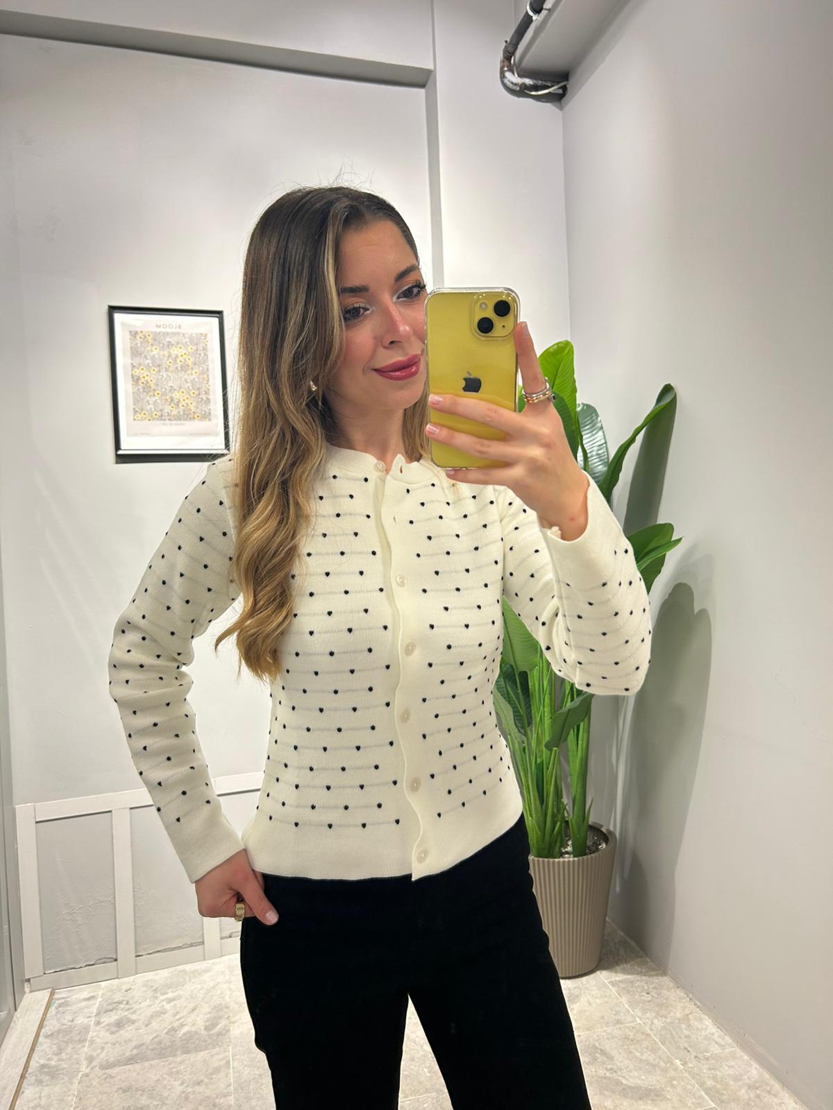 PUANTİYELİ HIRKA - Beyaz image