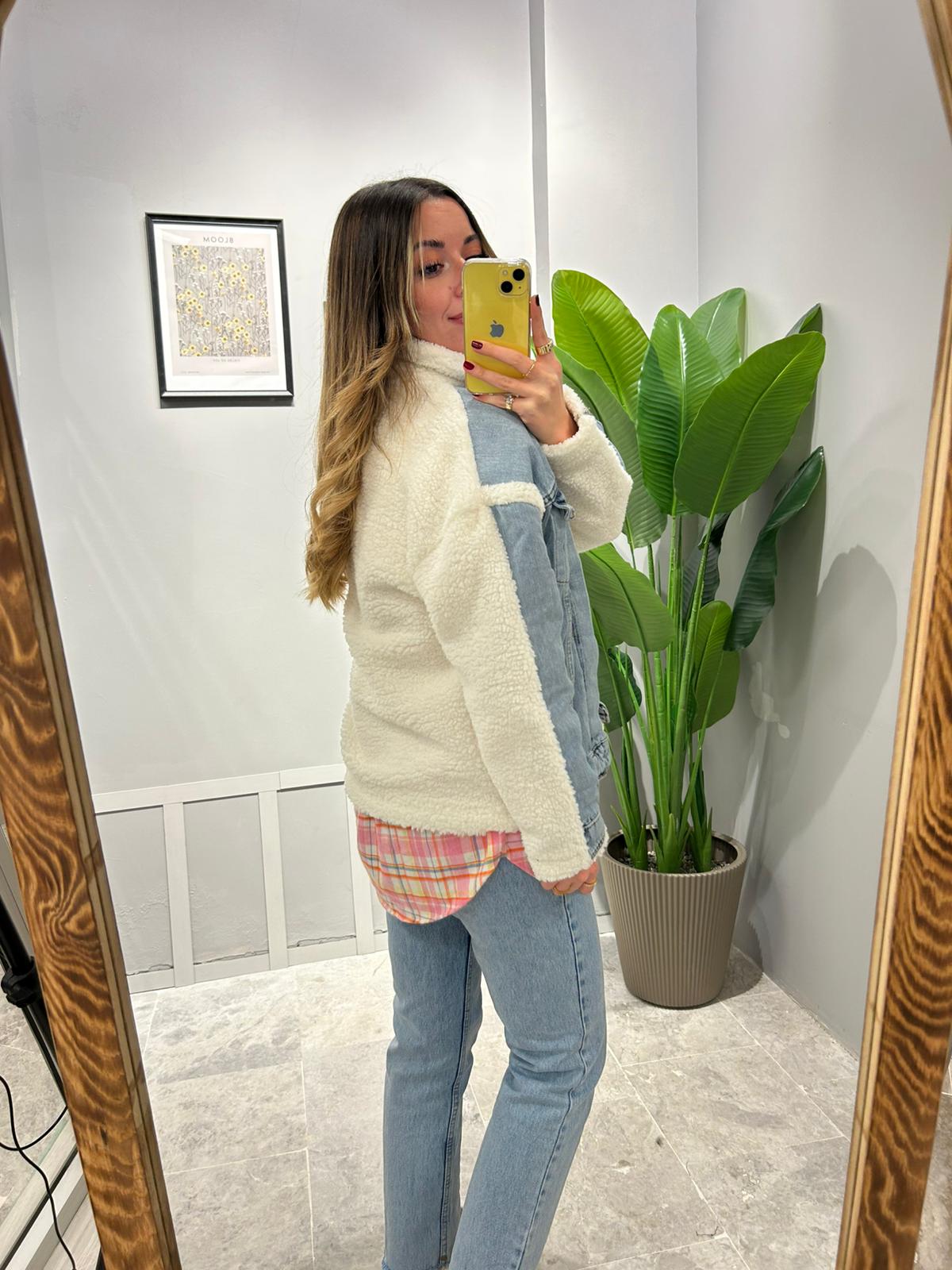 KOT DETAYLI PELUŞ CEKET