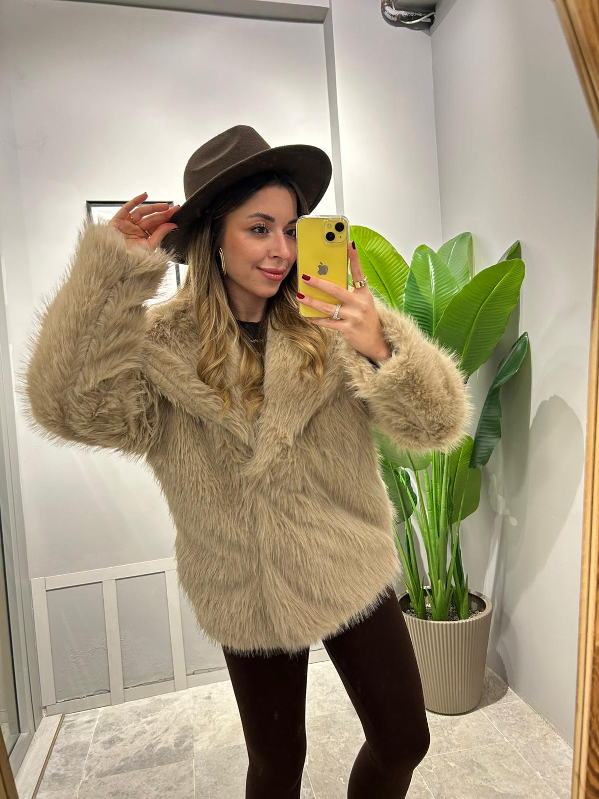 PREMİUM GENİŞ YAKA KÜRK ÖNÜ ÇITÇITLI