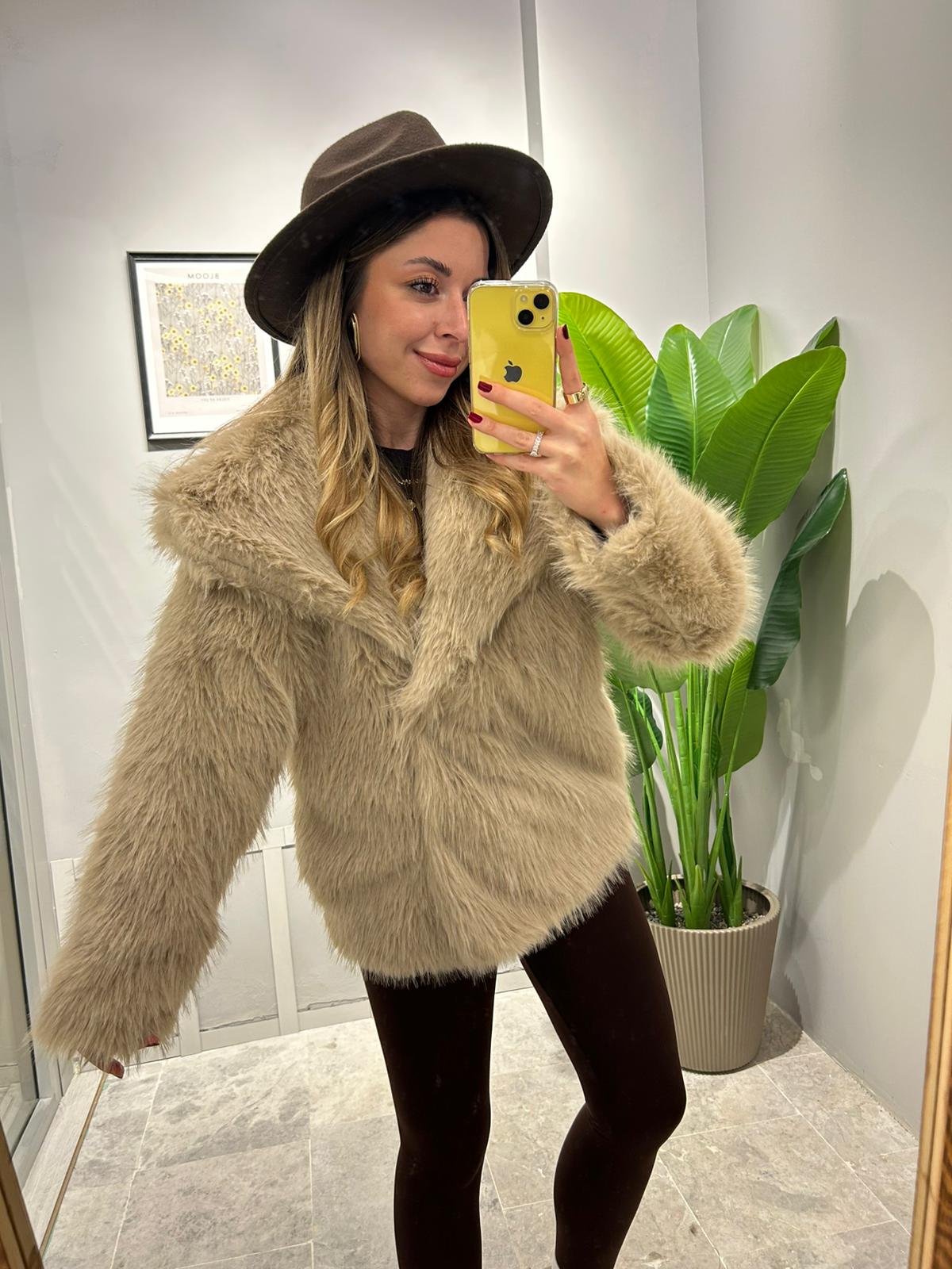 PREMİUM GENİŞ YAKA KÜRK ÖNÜ ÇITÇITLI