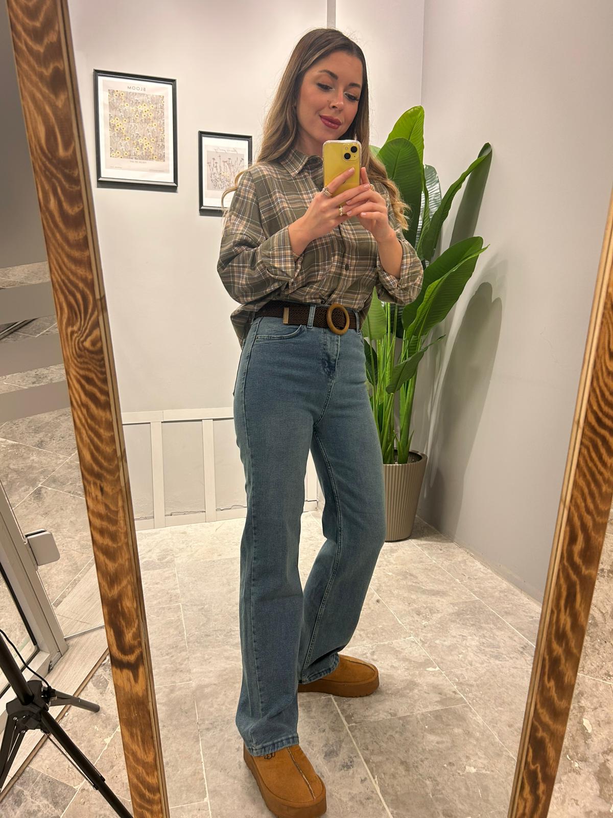 YÜKSEK BEL STRAIGHT JEAN - Eskitme Mavi