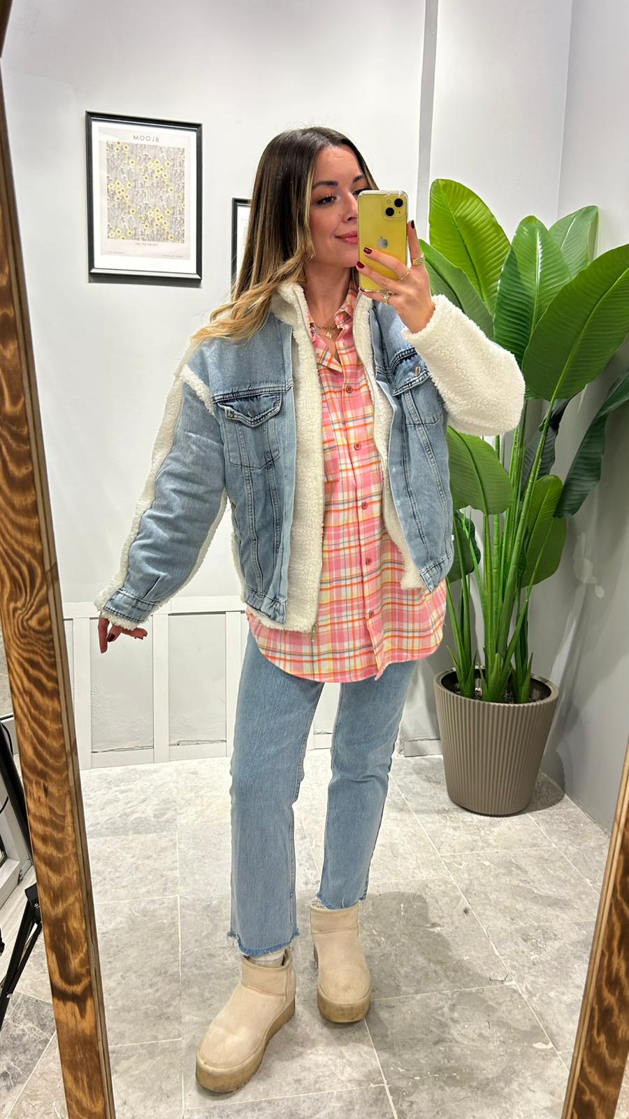 KOT DETAYLI PELUŞ CEKET