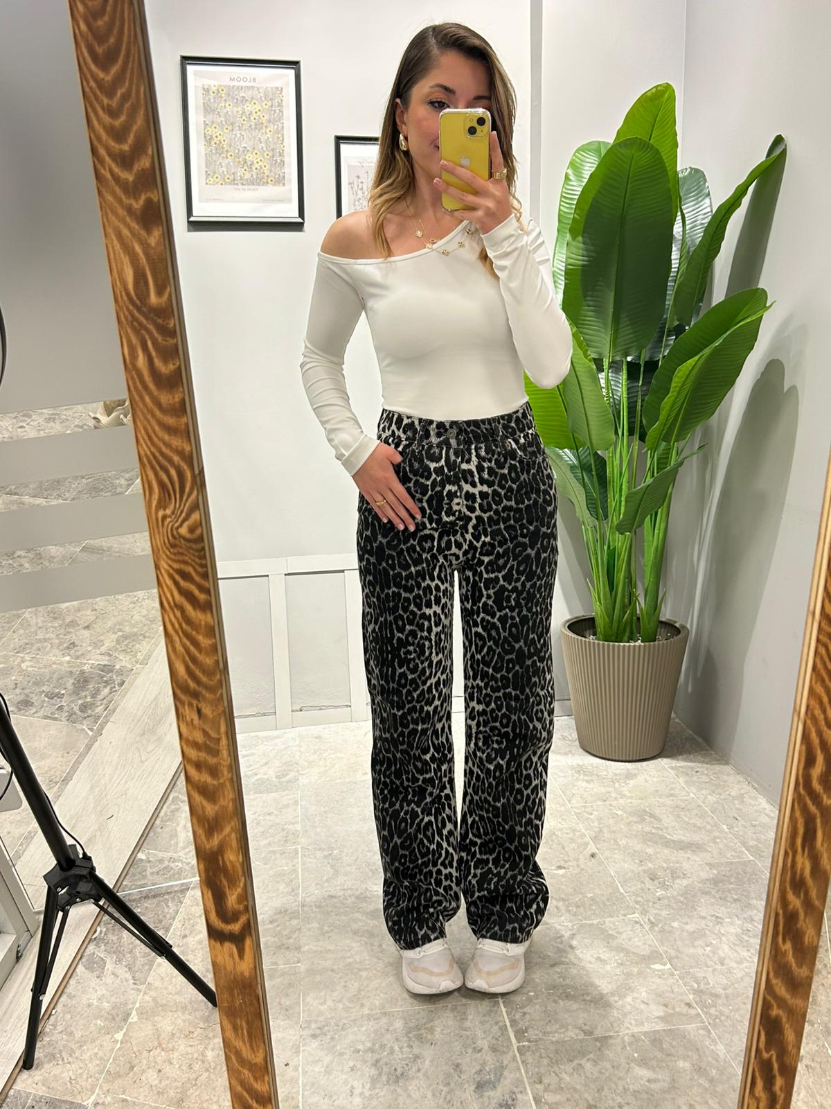 YÜKSEL BEL LEOPARLI STRAIGHT JEAN - Siyah