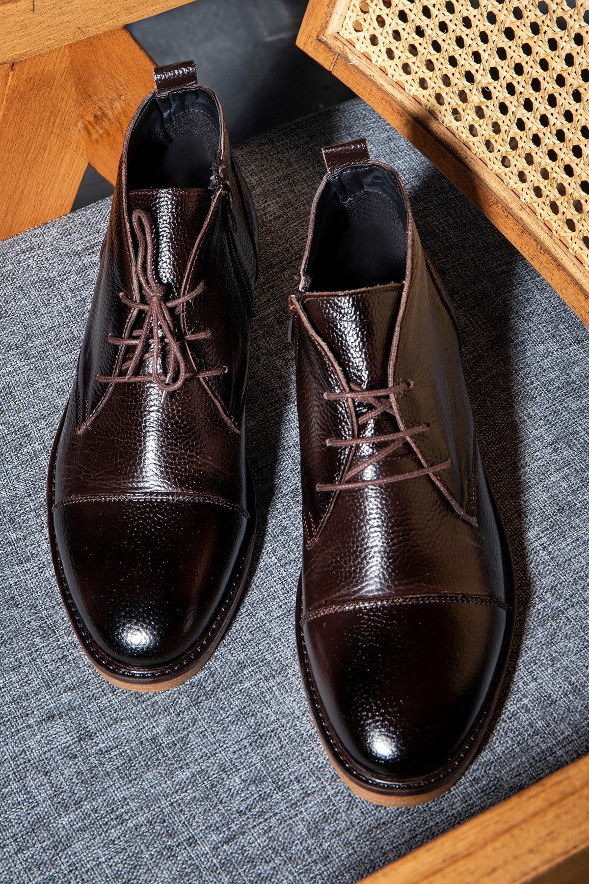 Ducavelli Birmingham Genuine Leather Lace-Up Zipper Non-Slip Sole Casual Boots