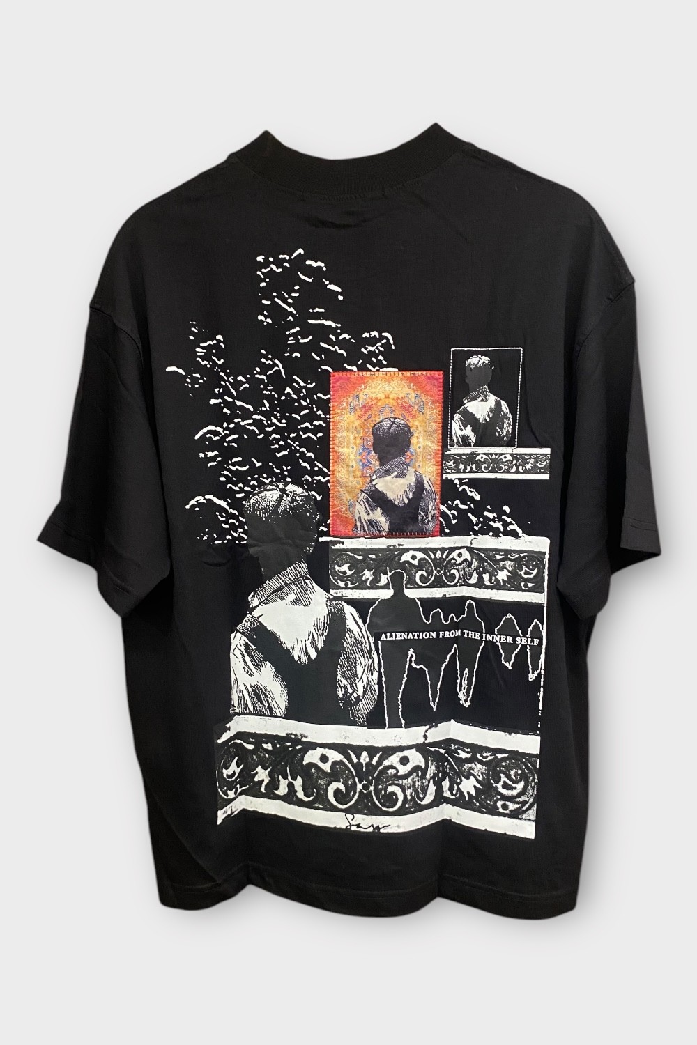 Alienation Oversize Tişört – %100 Pamuk - Siyah