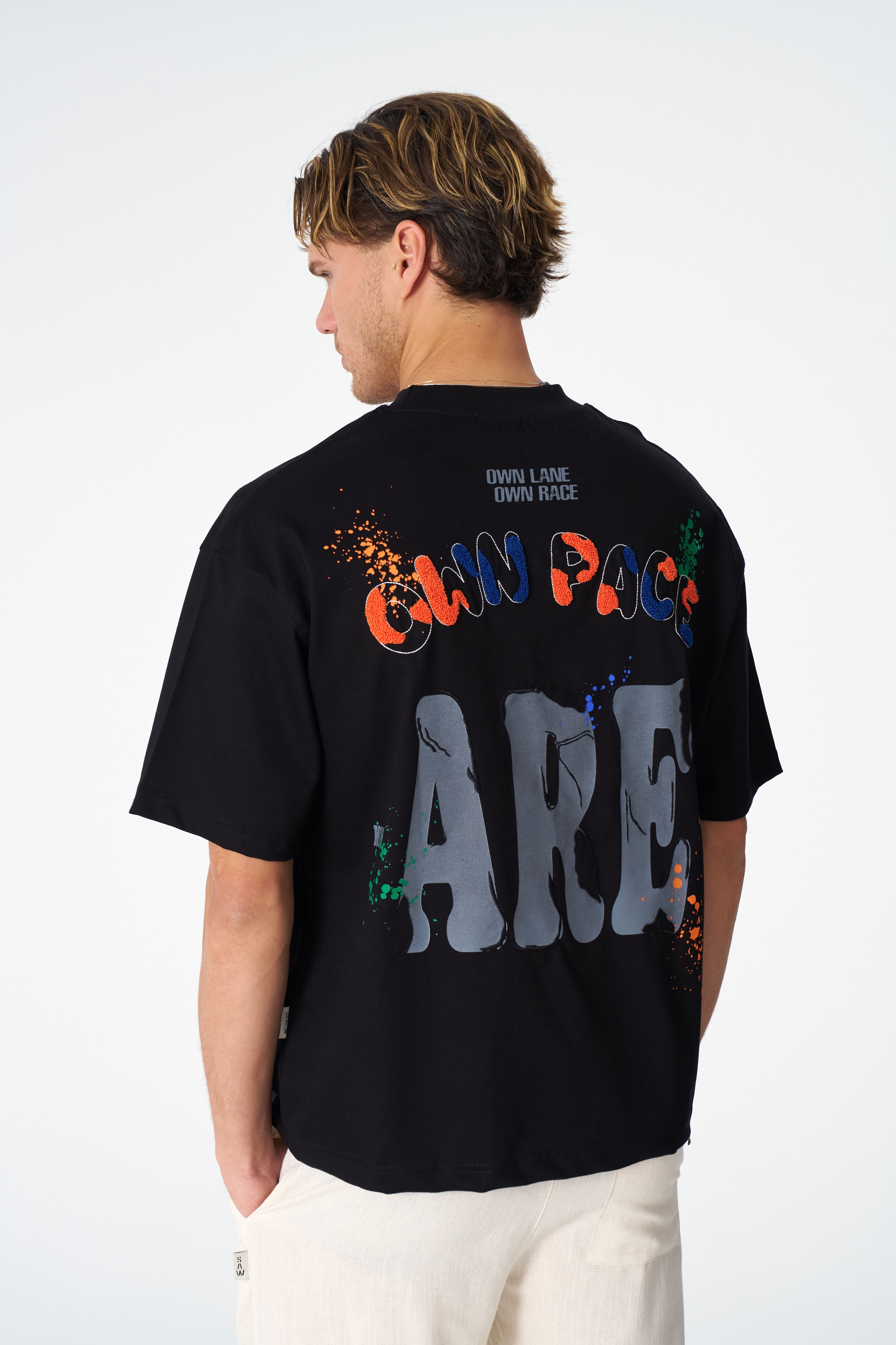 Own Pace Oversize T-Shirt - Siyah