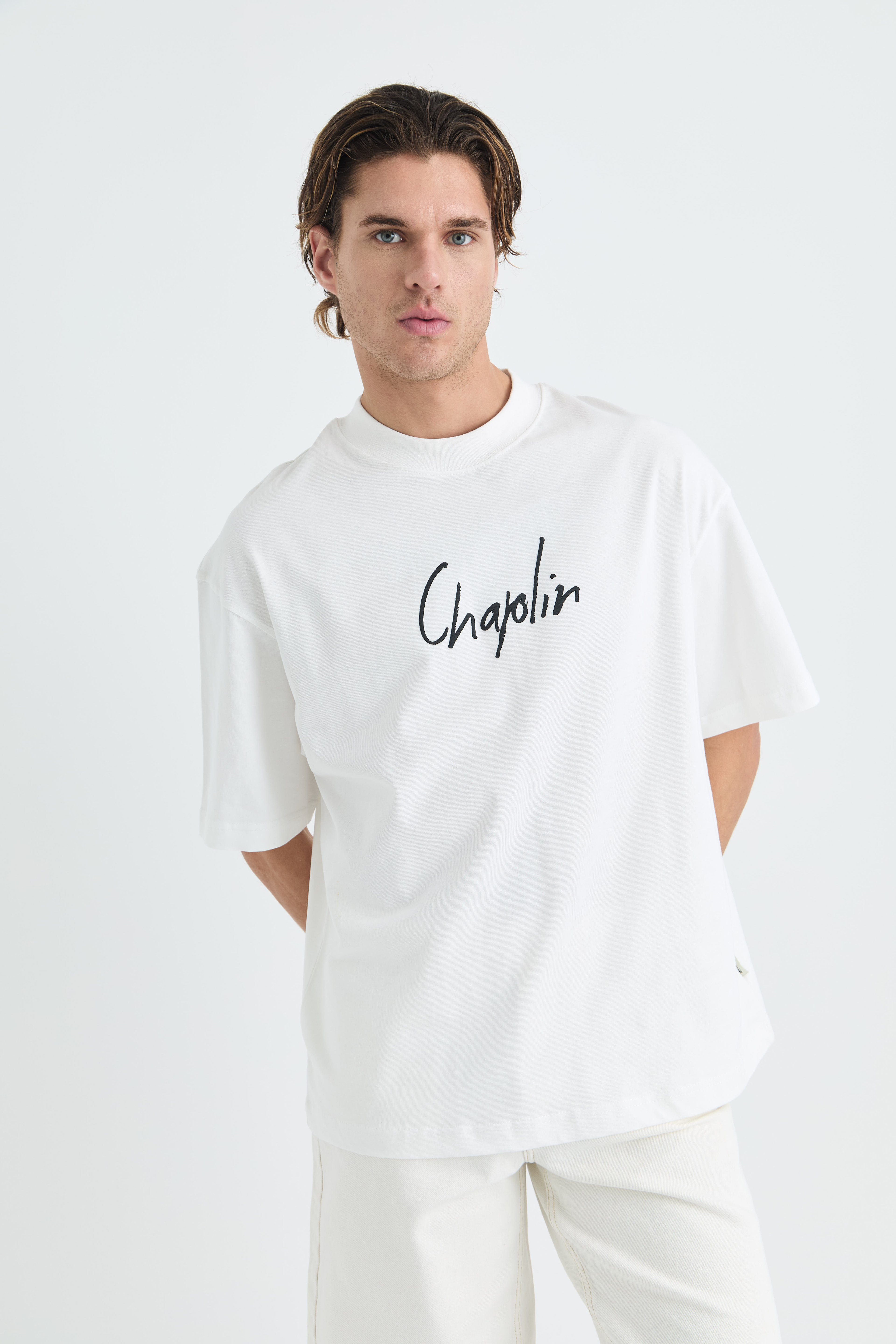 Chaplin Oversize Tişört - %100 Pamuk - Beyaz