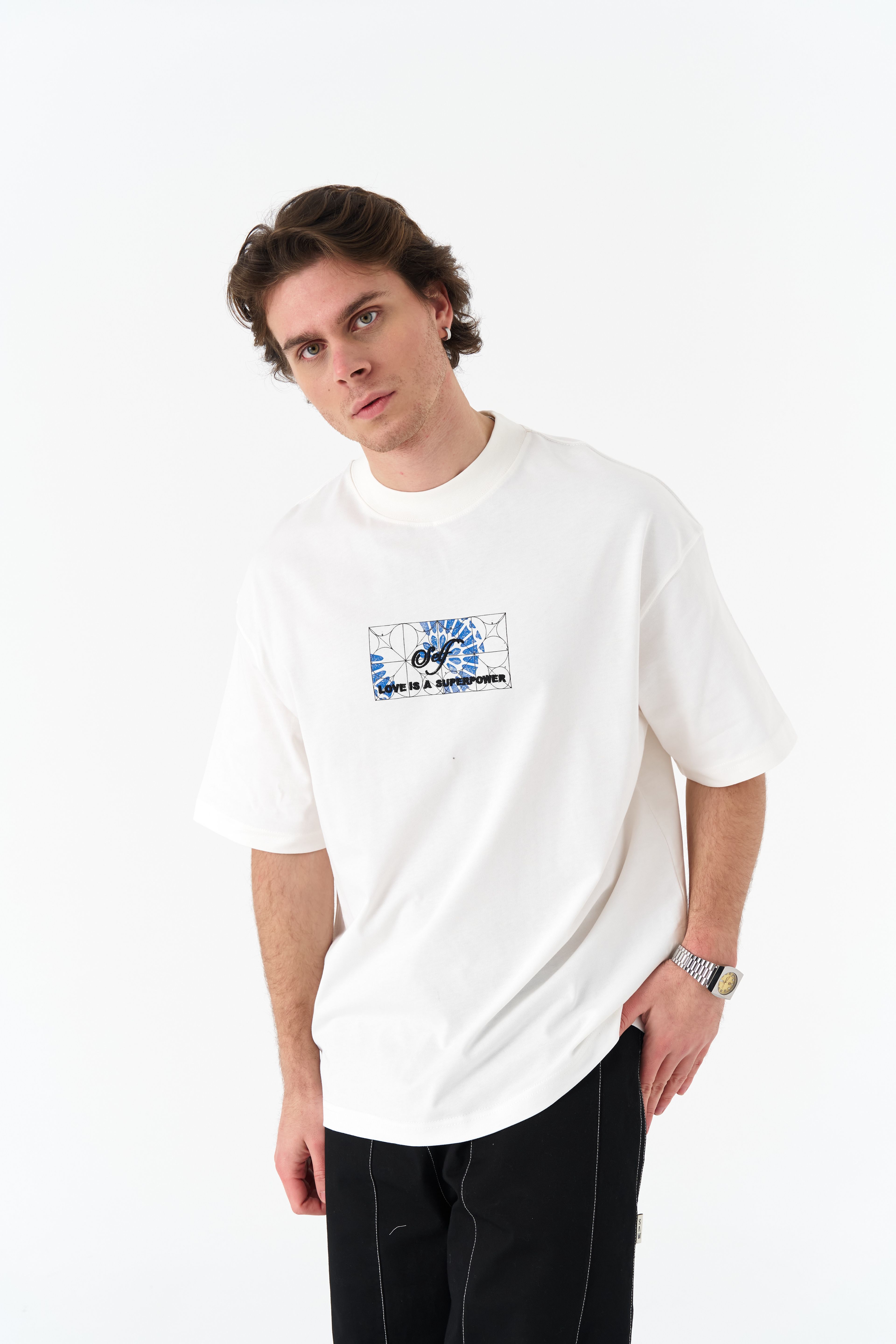 Self "Love is a Superpower" Oversize Tişört - Beyaz