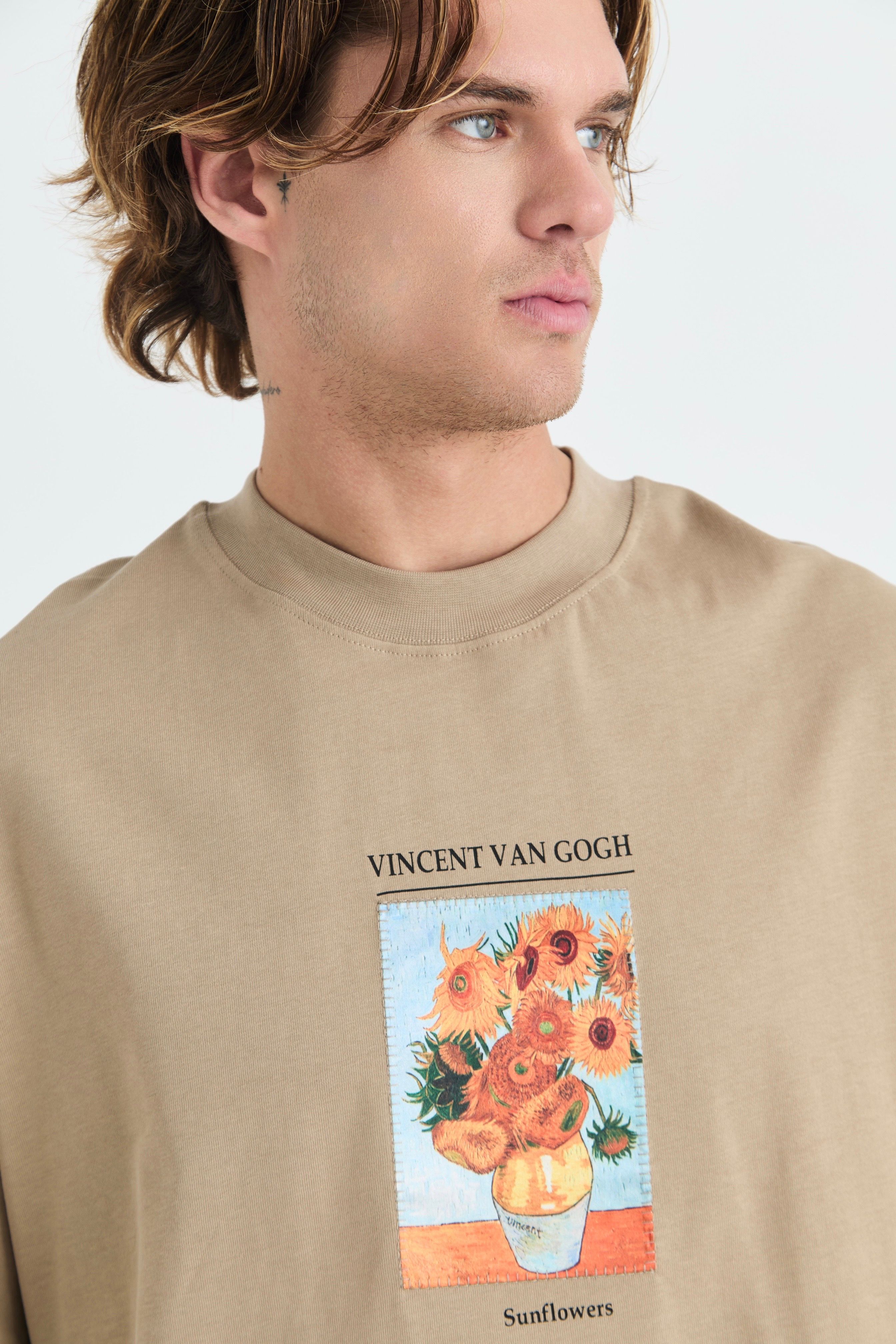 Vincent van Gogh Sunflowers Oversize Tişört - Vizon