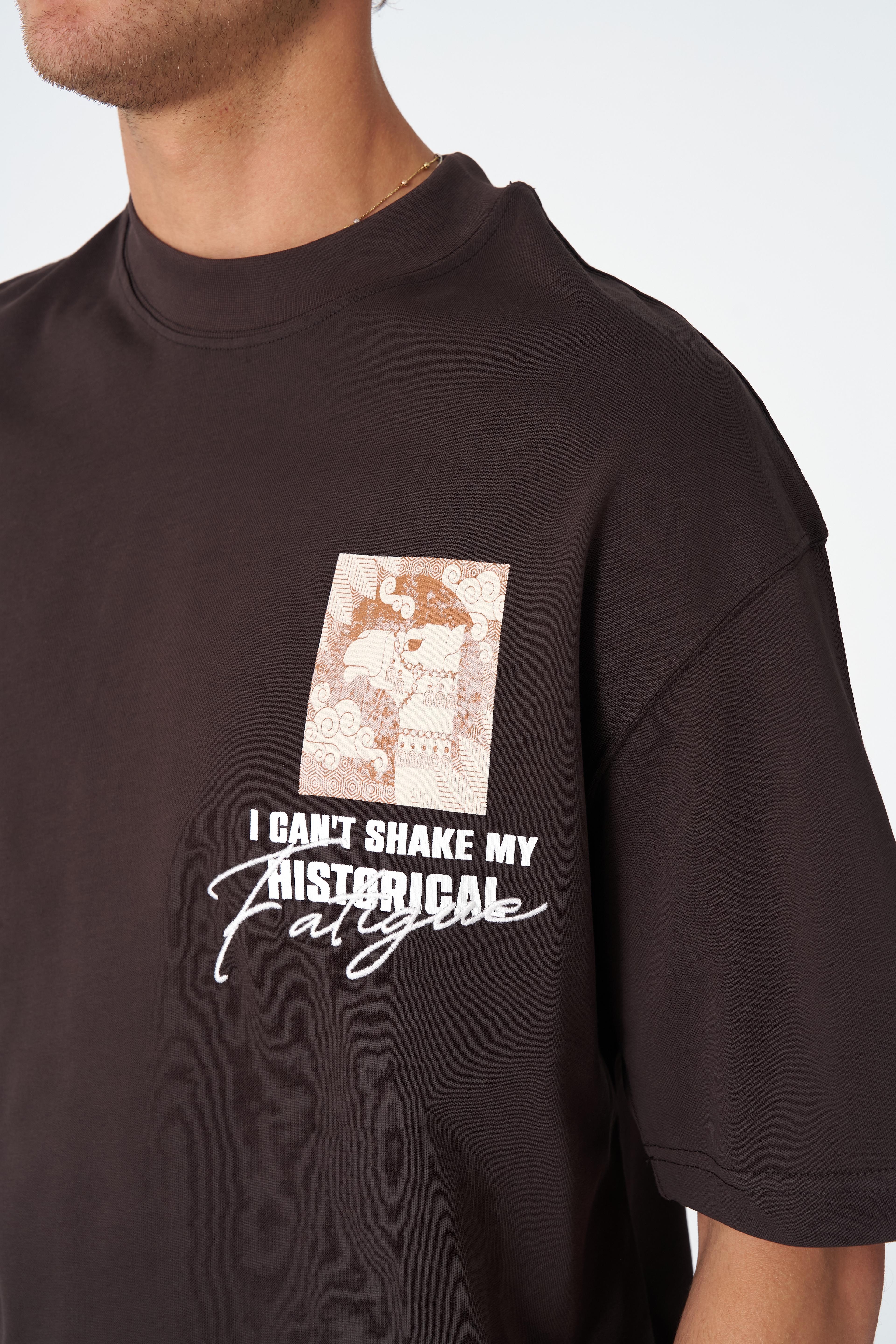 I Can’t Shake My Historical Fatigue Oversize Tişört - Kahve