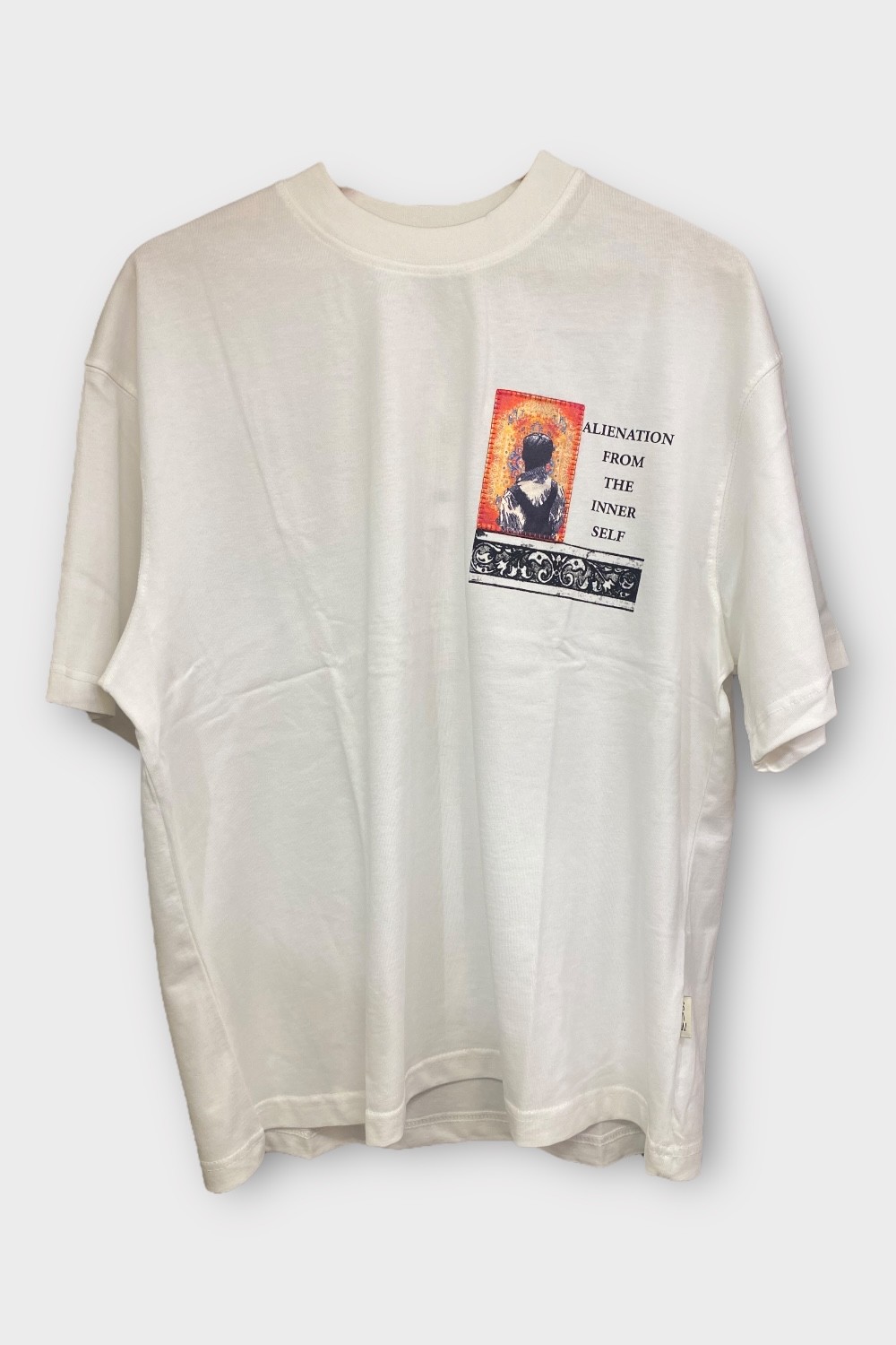 Alienation Oversize Tişört – %100 Pamuk - Beyaz