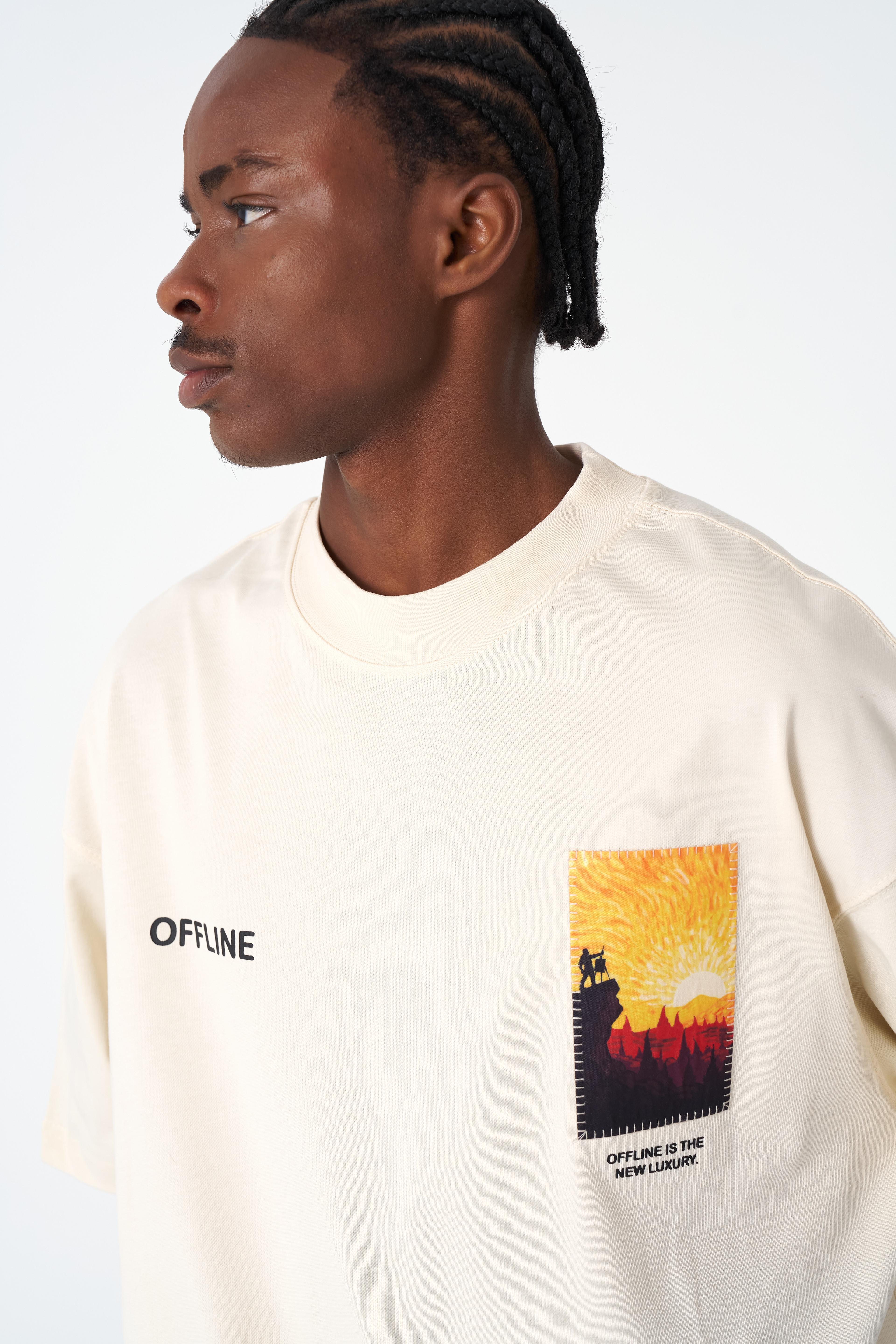 Oversize Manzara Tişört – %100 Pamuk - Beyaz