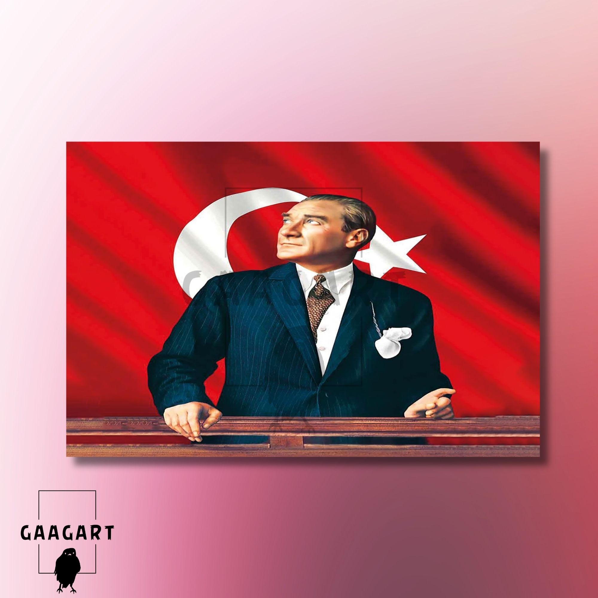 Tekli Yatay Kanvas Duvar Tablosu Türk Bayrağı ve Göğe Bakan Atatürk