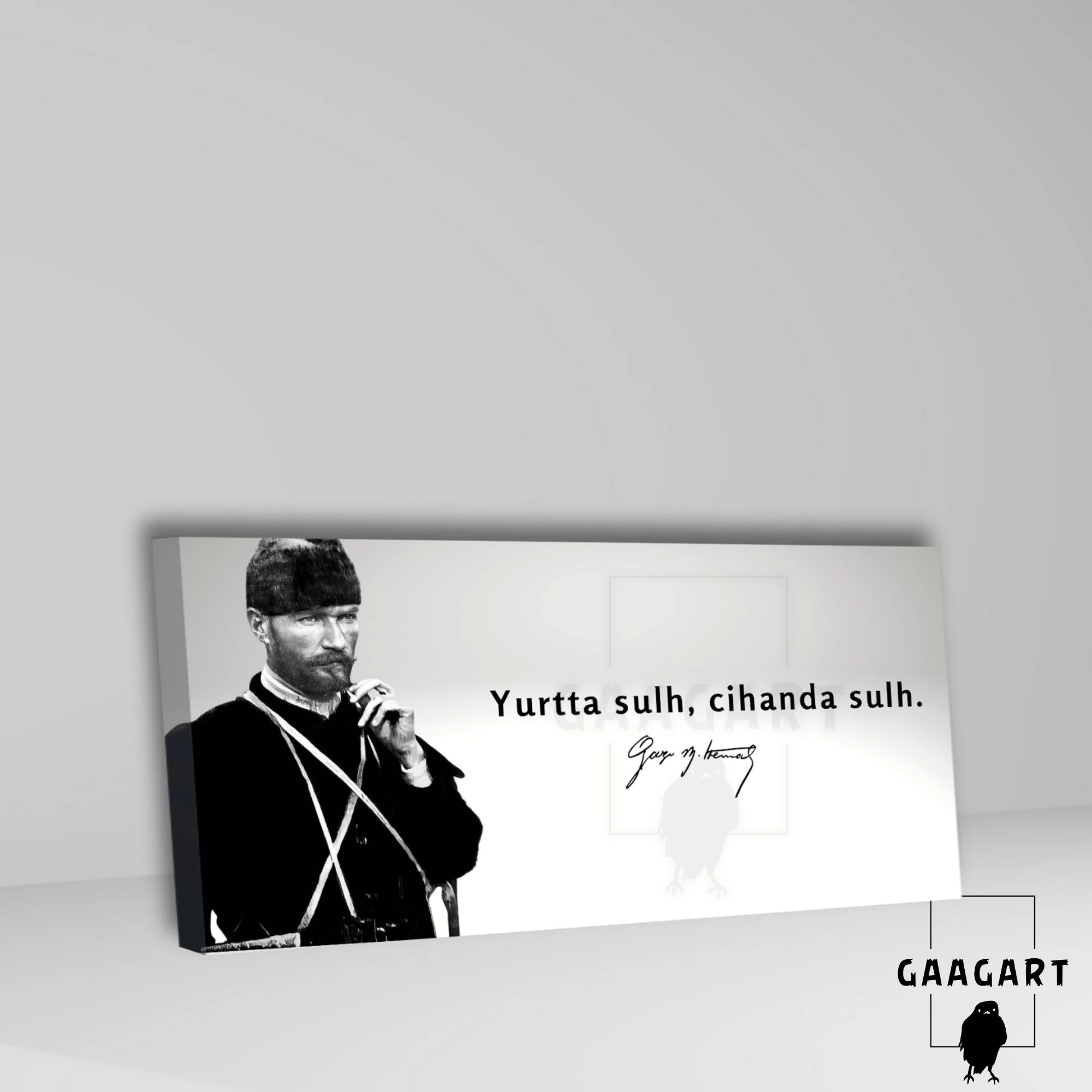 Panoramik Kanvas Makam Panosu Siyah Beyaz Atatürk ‘’Yurtta sulh, cihanda sulh.’’