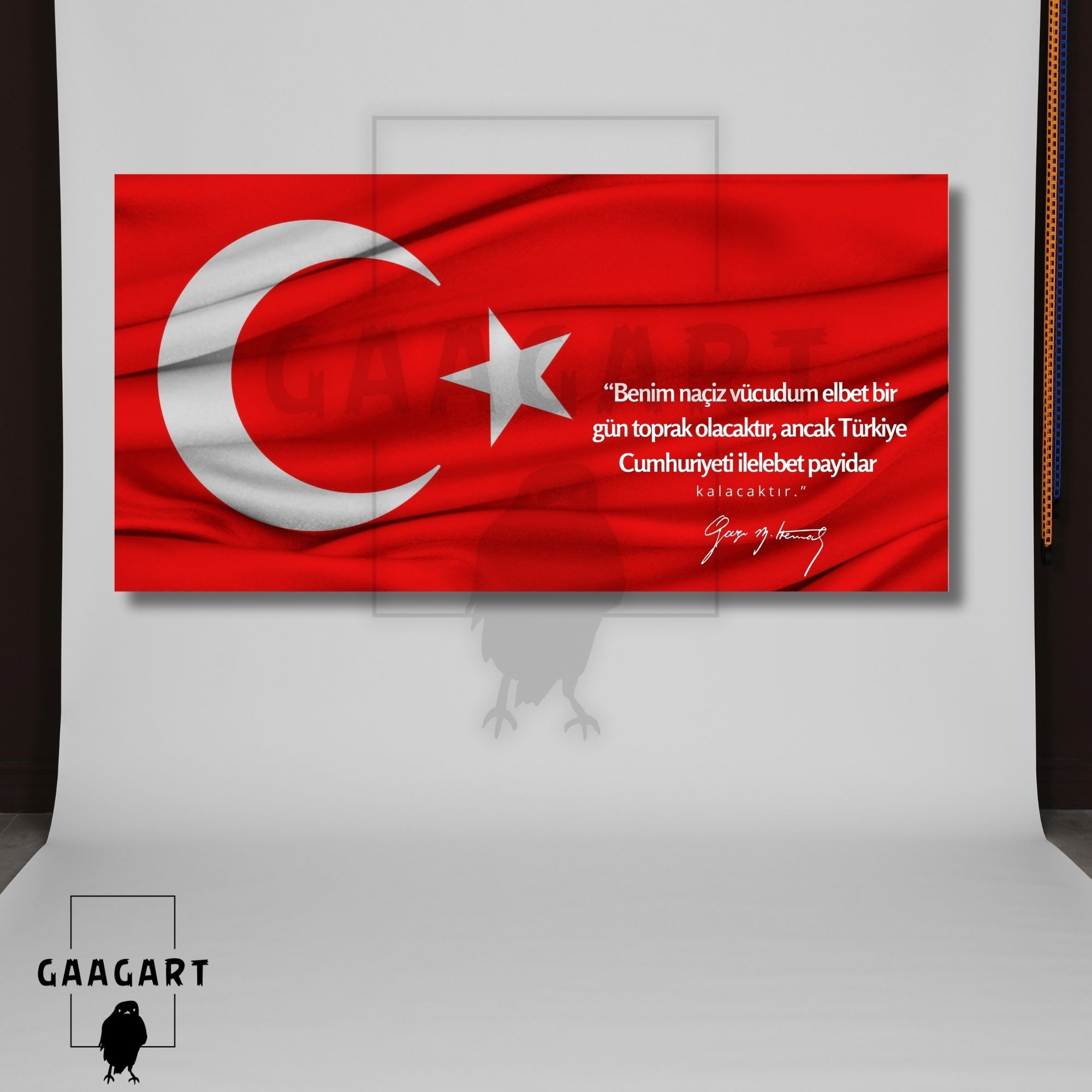 Panoramik Kanvas Makam Panosu Türk Bayrağı Atatürk Benim naçiz vücudum elbet bir gün toprak olacaktır.
