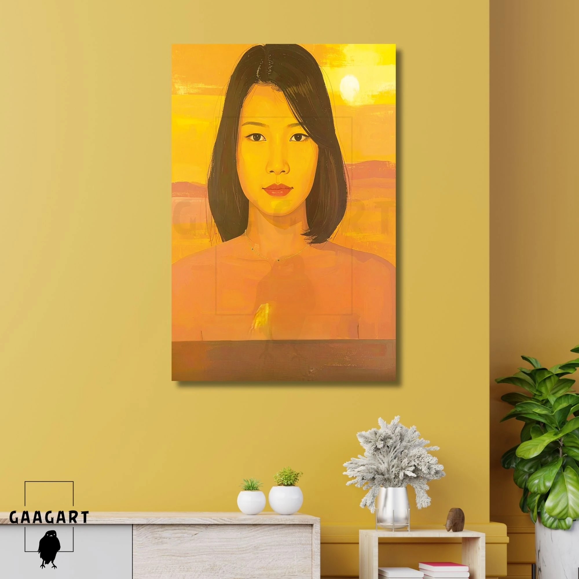 Tekli Dikey Kanvas Tablo Sarı Fon Ve Asyalı Kadın