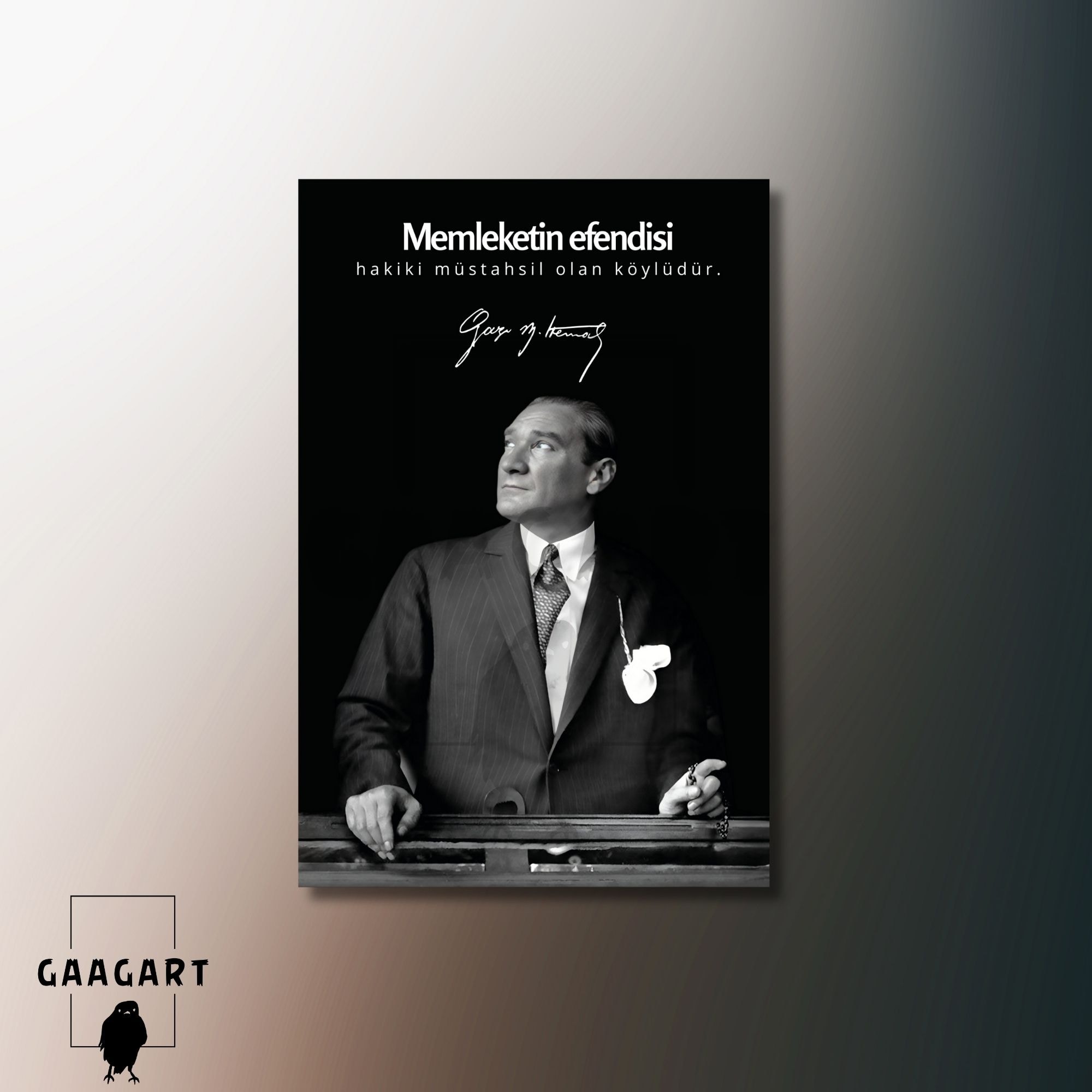 Tekli Dikey Kanvas Makam Panosu Atatürk Sözleri Köylü Milletin Efendisidir.
