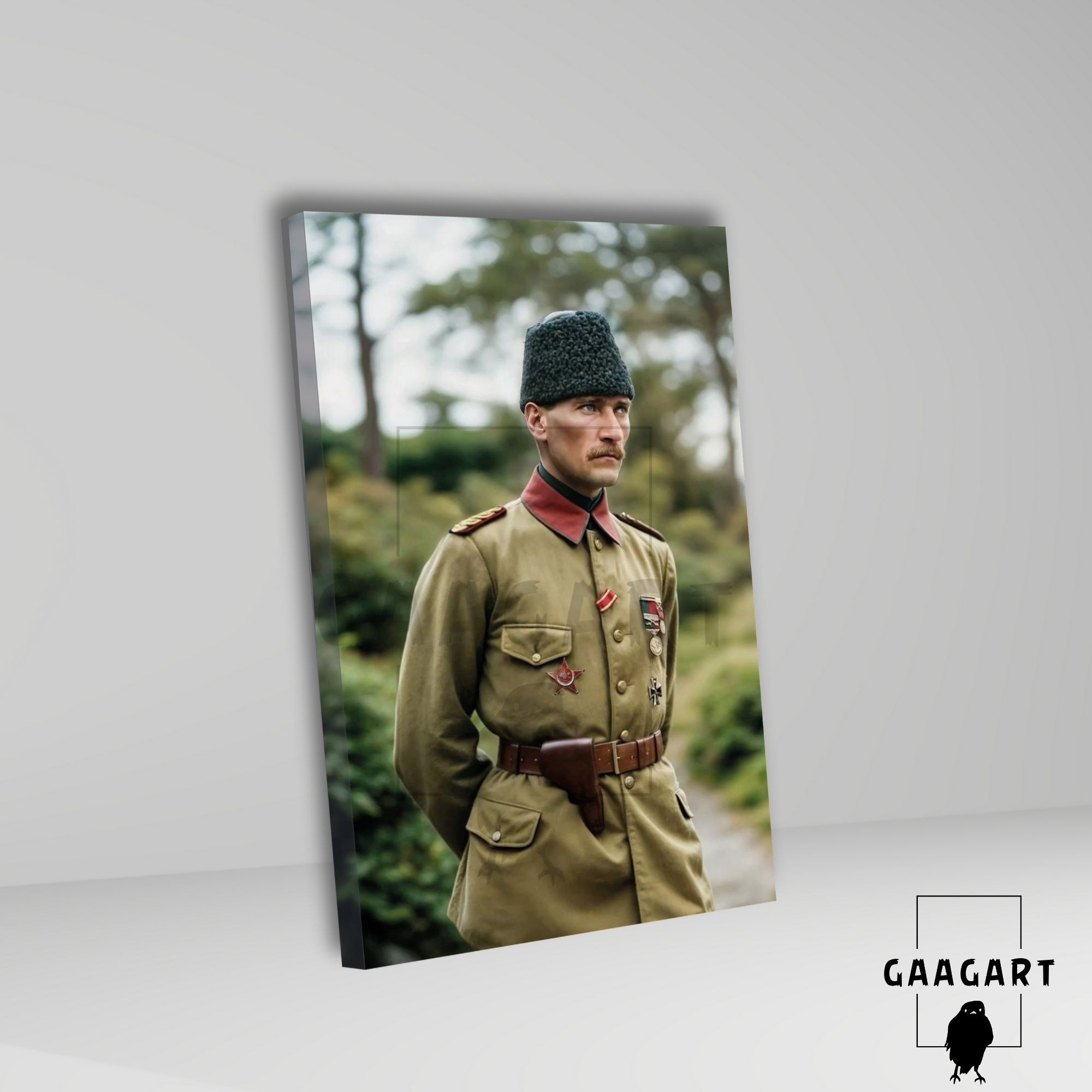 Tekli Dikey Kanvas Duvar Tablosu Renkli Üniformalı Atatürk