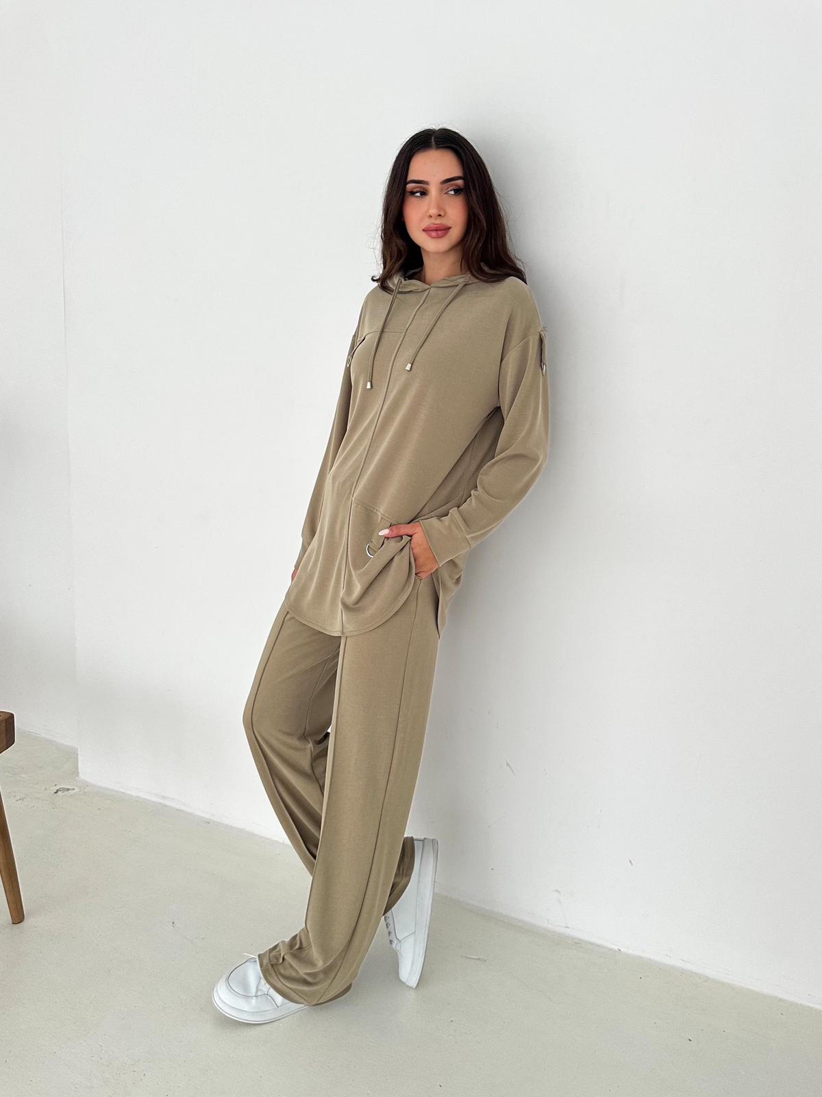 Berhani Modal Kumaş Toka Detaylı Bej Kadın Takım YKM31180