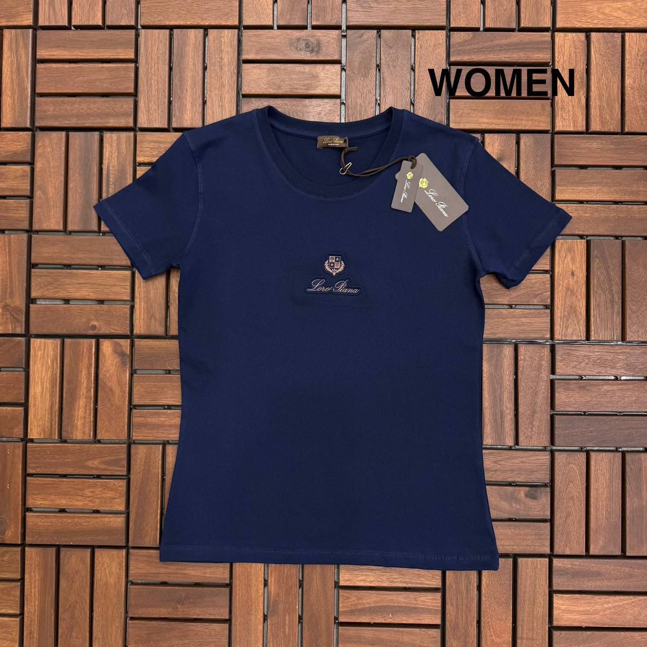 LORO PIANA Logo ve Yazı Detaylı Lacivert Kadın T-Shirt BES179