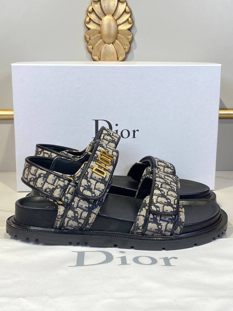 Christian Dior Hakiki Deri Siyah-Lacivert Sandalet