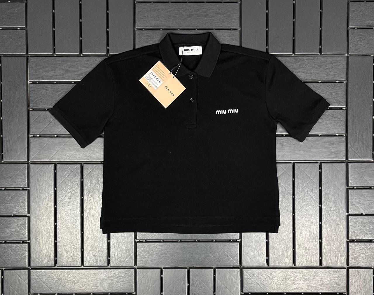 MIU MIU Polo Yaka Nakış İşlemeli Siyah T-Shirt 3034