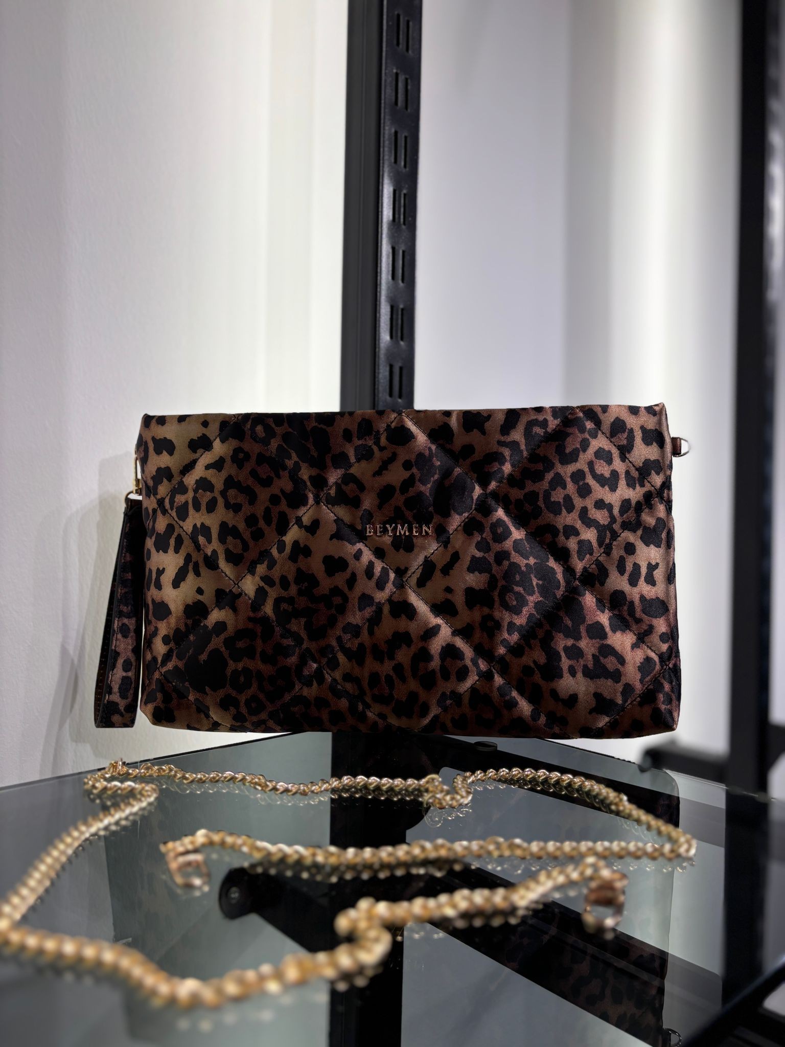 Bymn Clutch Leopar Çanta