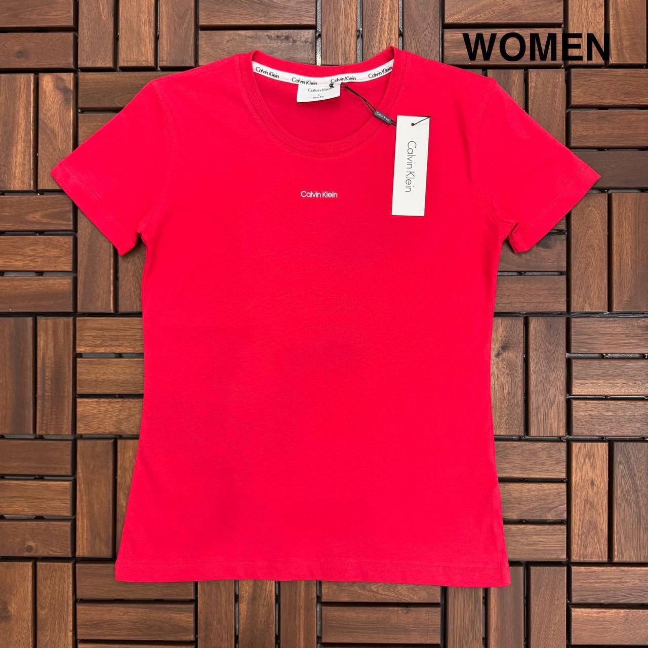 CALVIN KLEIN Yazı Detaylı Kırmızı Renk Kadın T-Shirt BES65