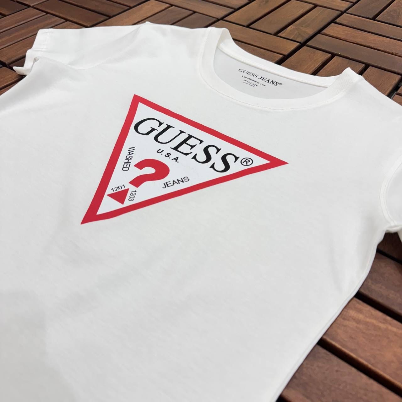 GUESS Baskı Detaylı Beyaz Kadın T-Shirt BES116