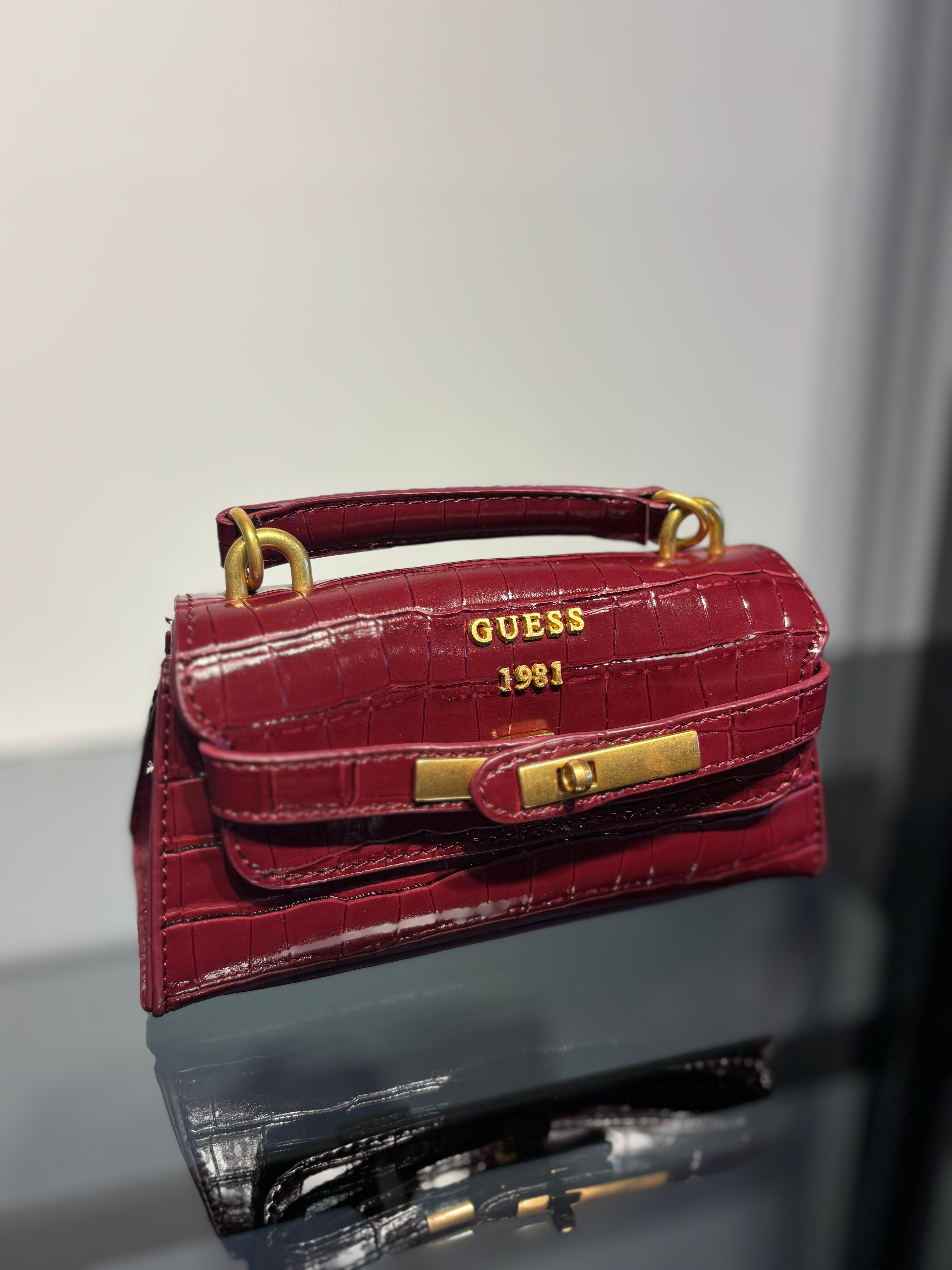 Guess Kadın Bordo Çanta 17x10