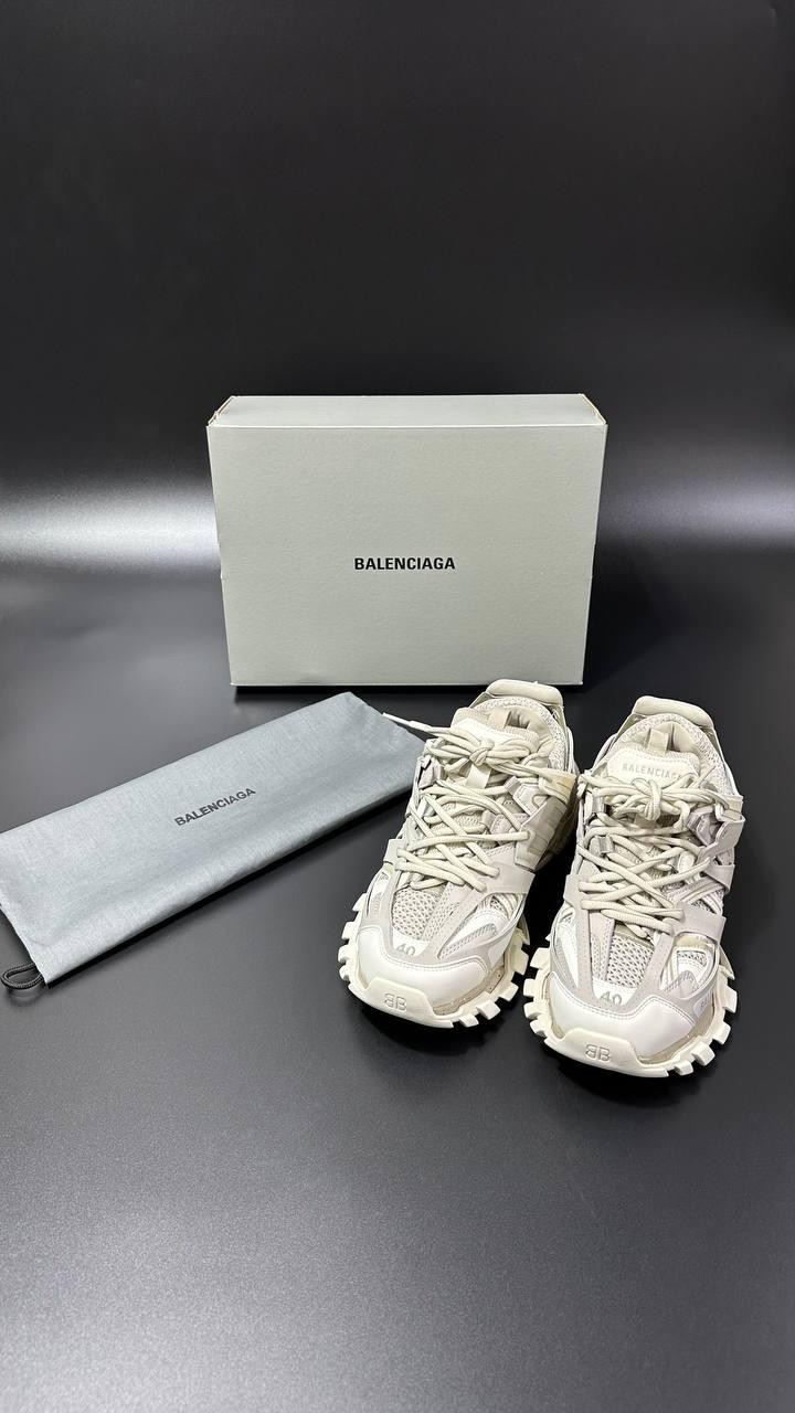 Balenciaga Track Sneaker Unisex