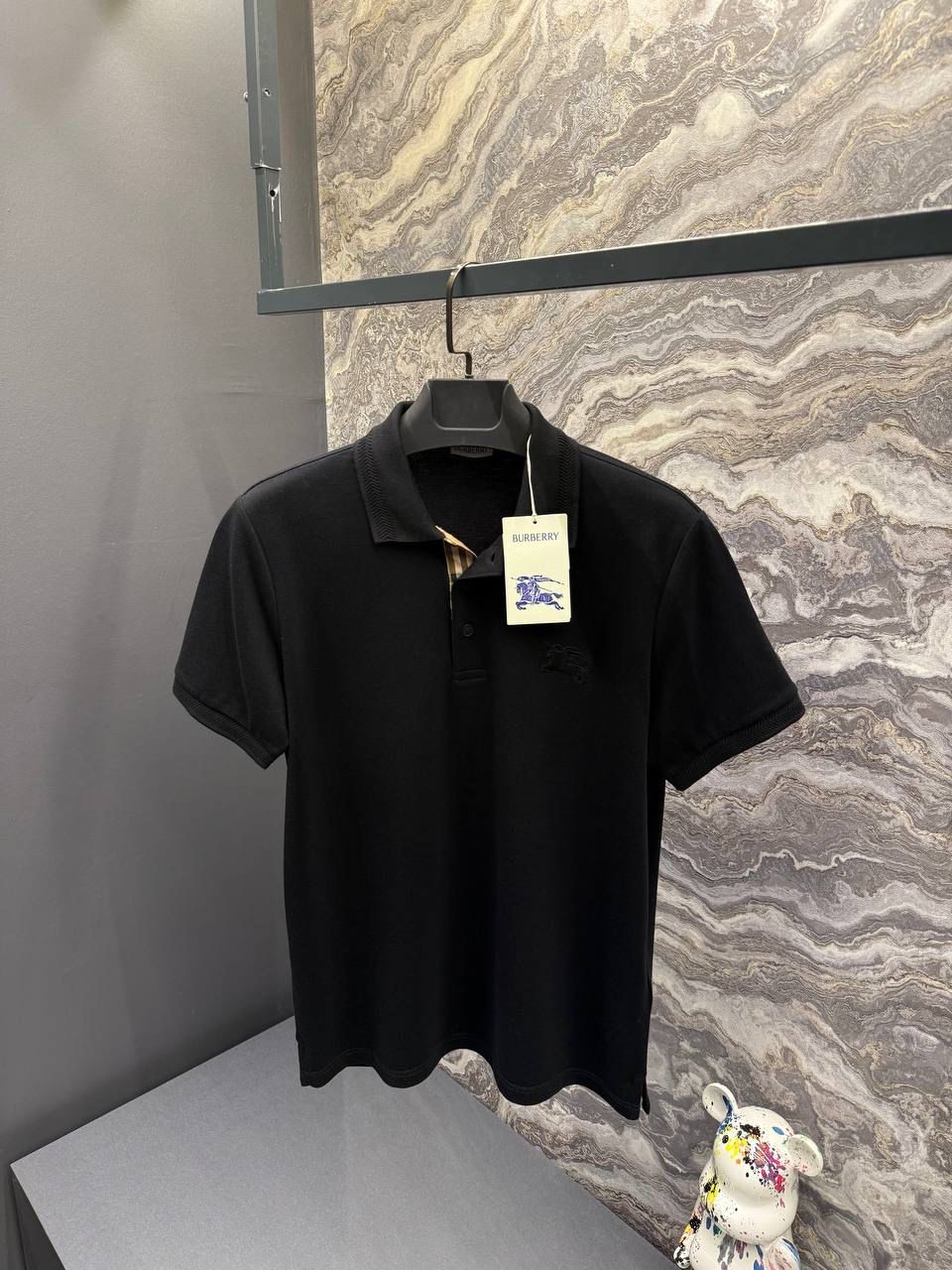 BURBERRY Polo Yaka Nakış Detaylı Siyah Erkek T-Shirt 3321