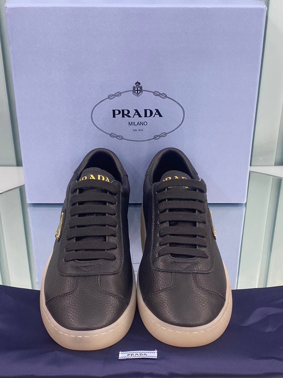 Prada Triangle Sneaker Erkek Siyah Ayakkabı