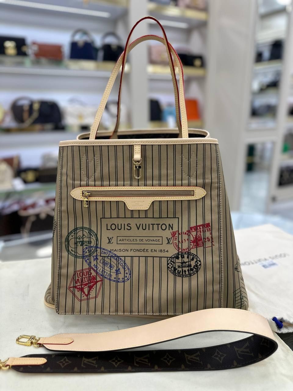 Louis Vuitton Çanta