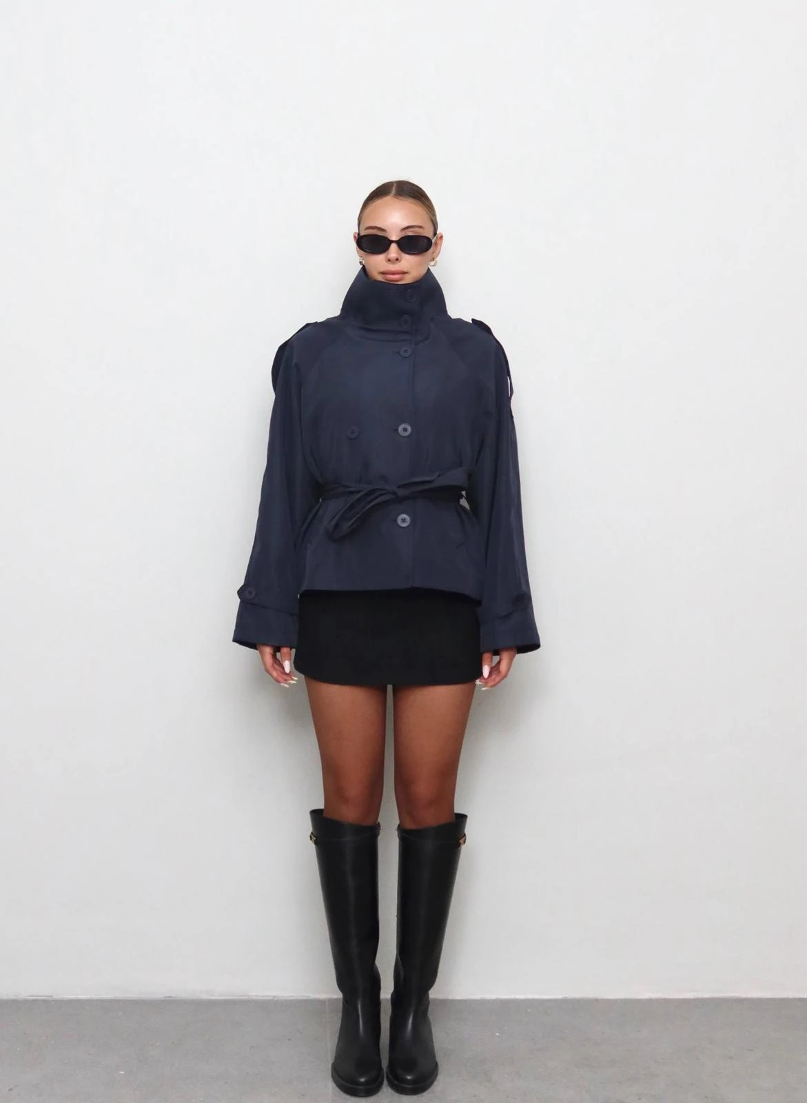 Berhani Lacivert Kadın Yarım Trenckot BRN56