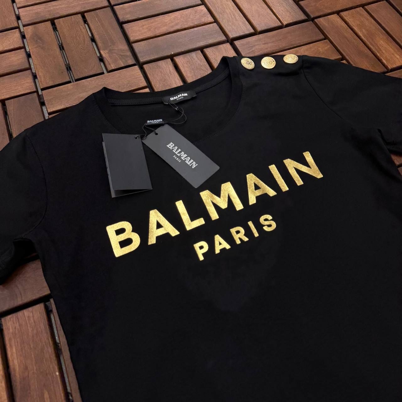 Balmain Gold Detaylı Siyah Kadın T-shirt 5023