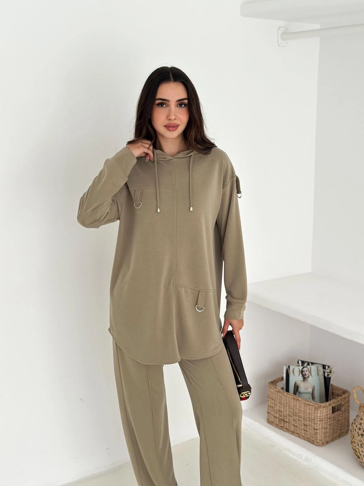 Berhani Modal Kumaş Toka Detaylı Bej Kadın Takım YKM31180