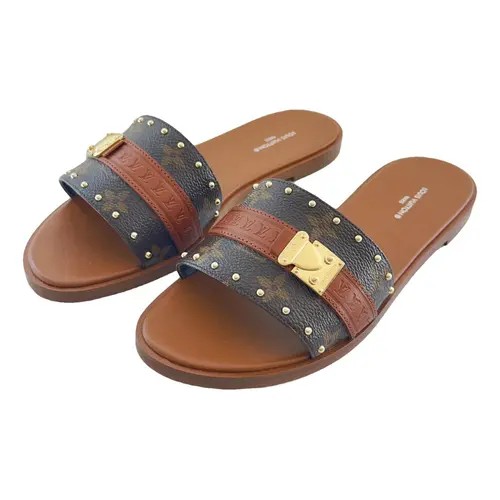 Louis Vuitton Taba Terlik 3575