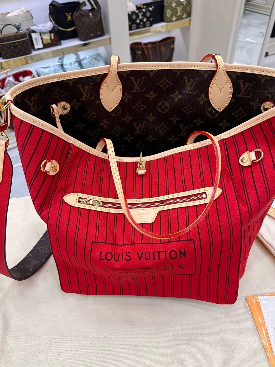 Louis Vuitton Çanta