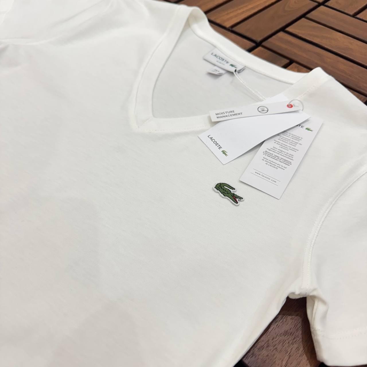 LACOSTE V Yaka Beyaz Kadın T-Shirt 2500 - L