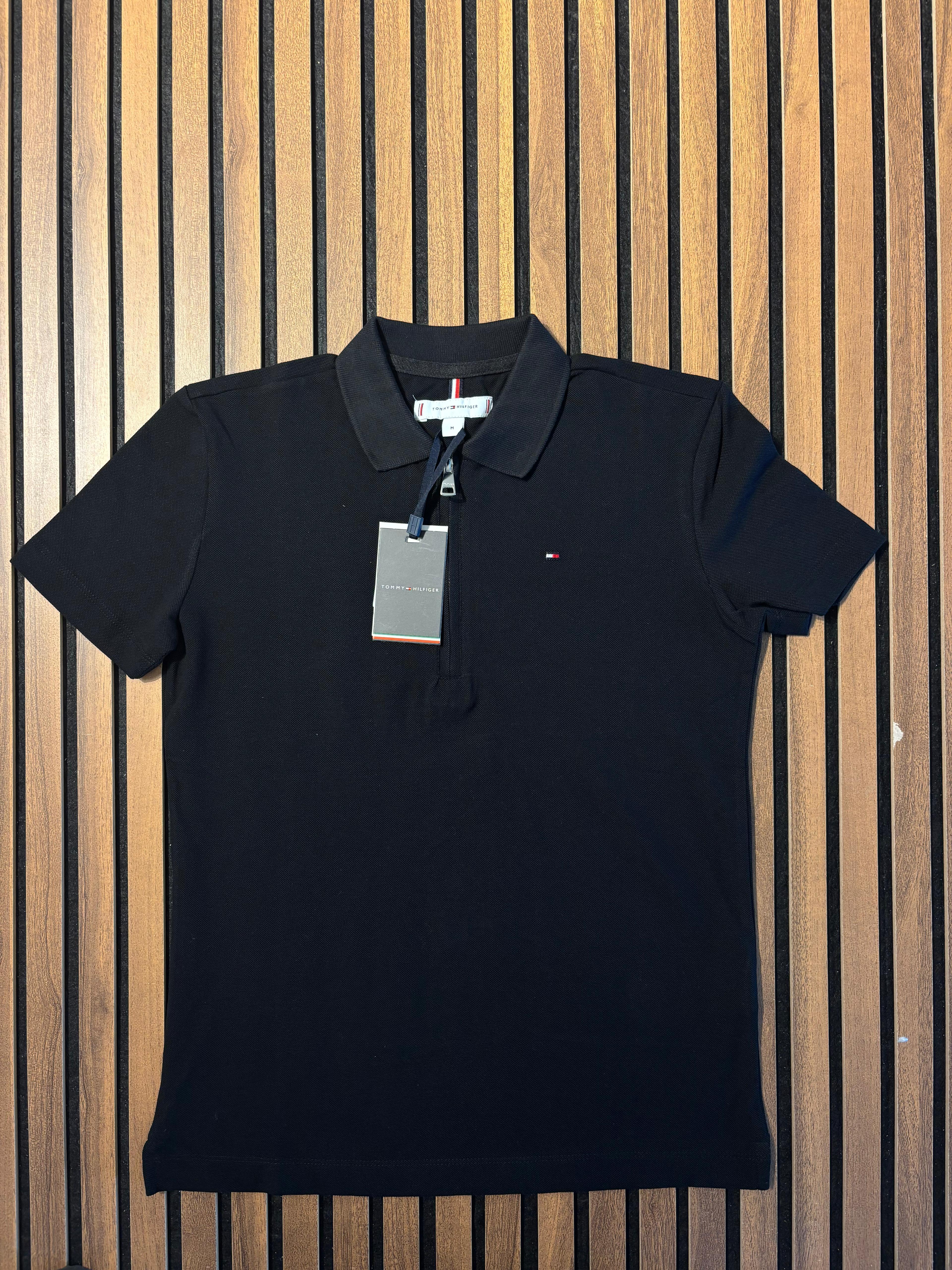 TOMMY HILFIGER Fermuar Detaylı Siyah Kadın T-Shirt 3033