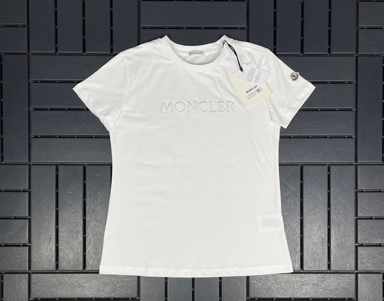 MONCLER Nakış Detaylı Beyaz Kadın T-Shirt 2617