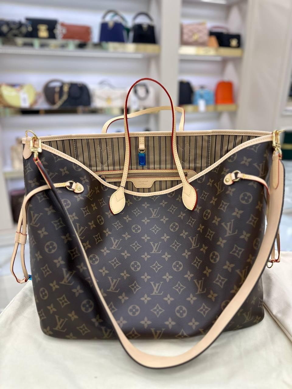 Louis Vuitton Çanta