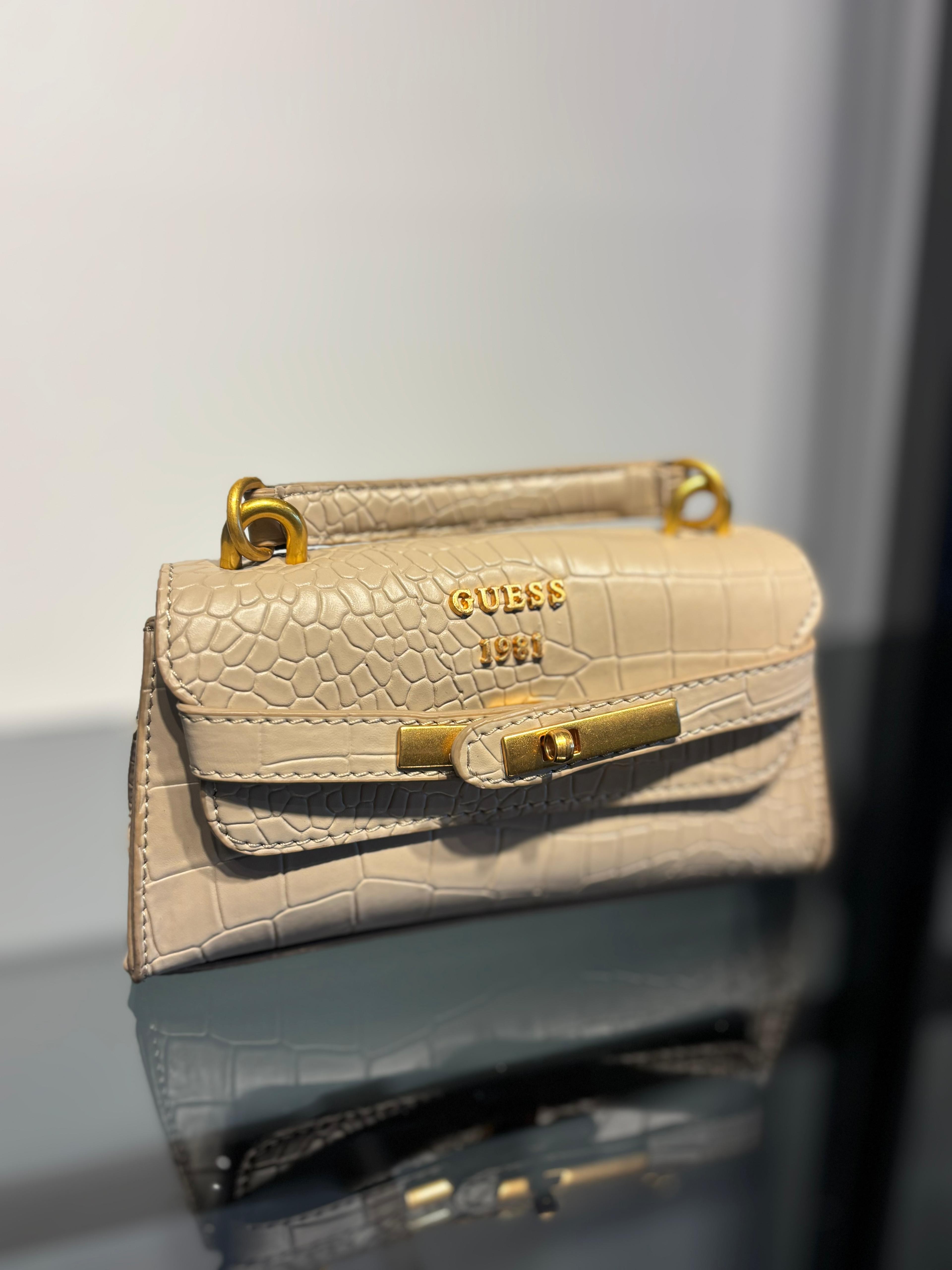 Guess Kadın Bej Çanta 17X10