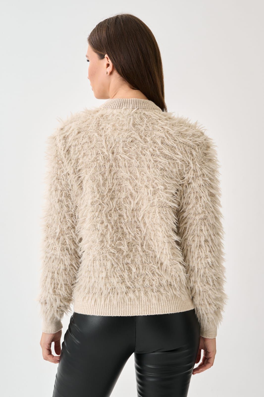 Berhani Tüylü Bej Kadın Hırka 275B