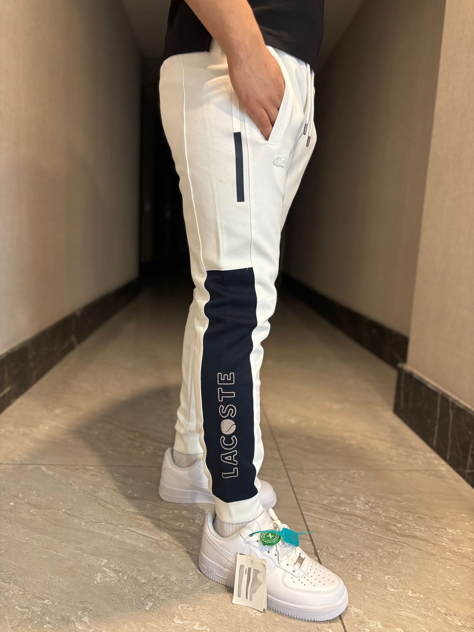 Lacoste Şerit Detaylı Erkek Eşofman Altı Beyaz