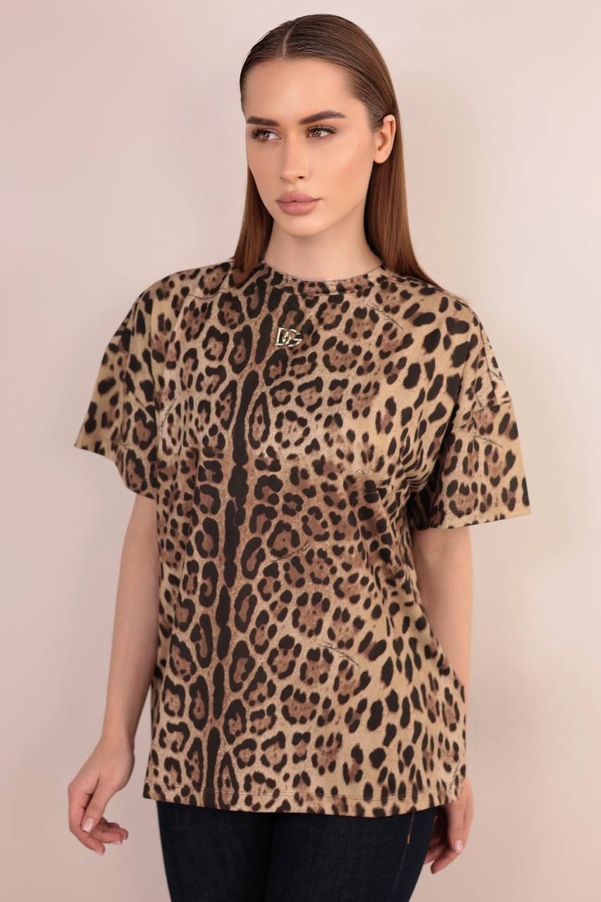 DOLCE GABBANA Leopar Desenli ve Metal Detaylı Kadın T-Shirt 40575