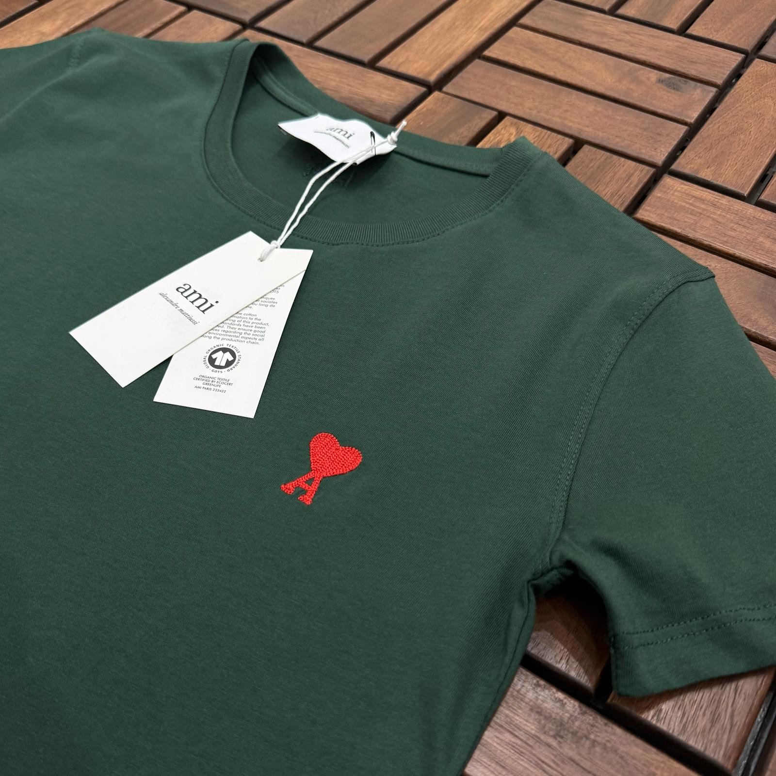 Ami Nakış Logo Detaylı Yeşil Kadın T-shirt BES02